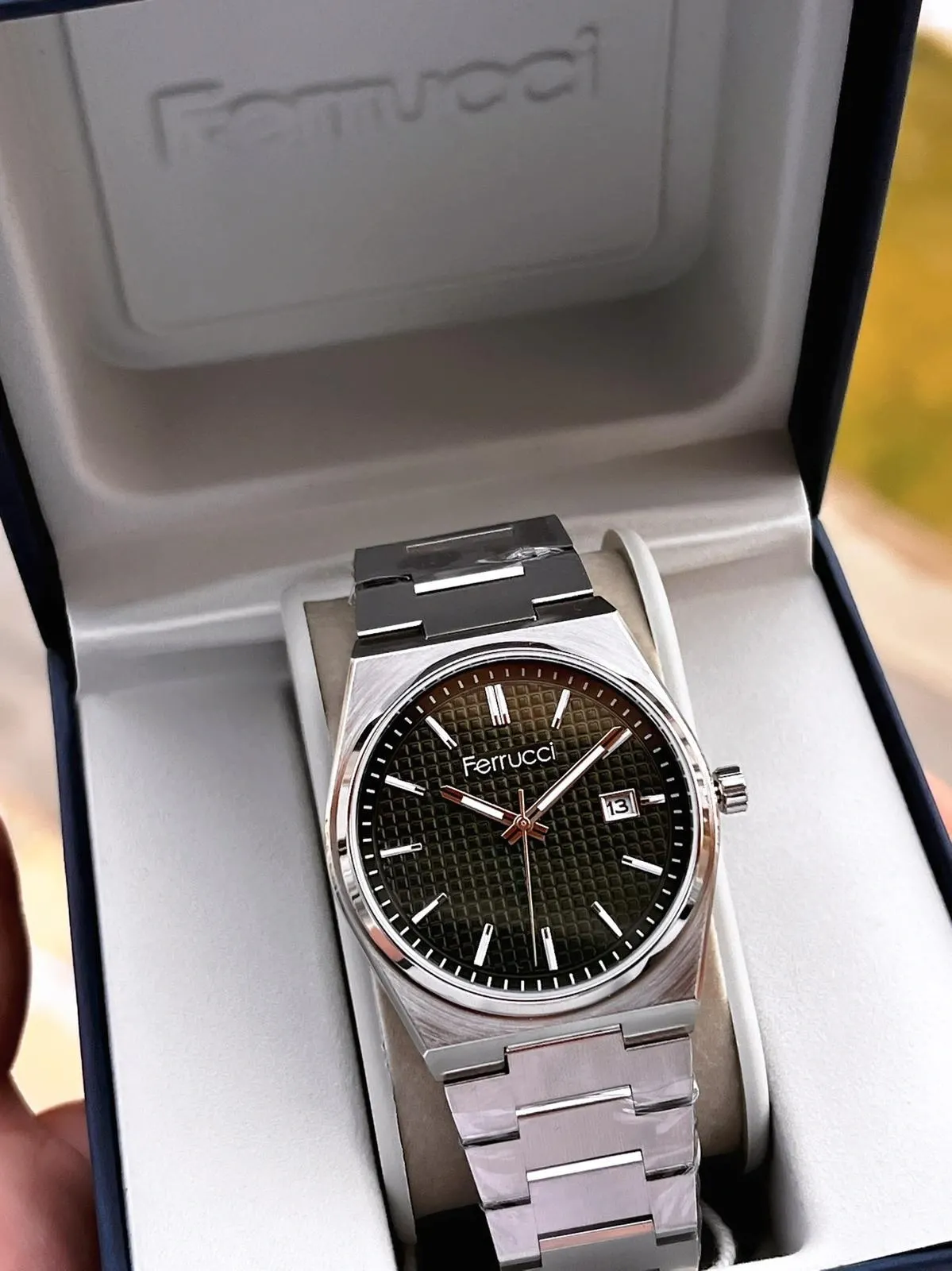 Ferrucci İç Fonksiyonları Aktif 30mt Suya Dayanıklı Çelik Kordon + Bİleklik Hediyeli Erkek Kol Saati VS.BLKT.0754