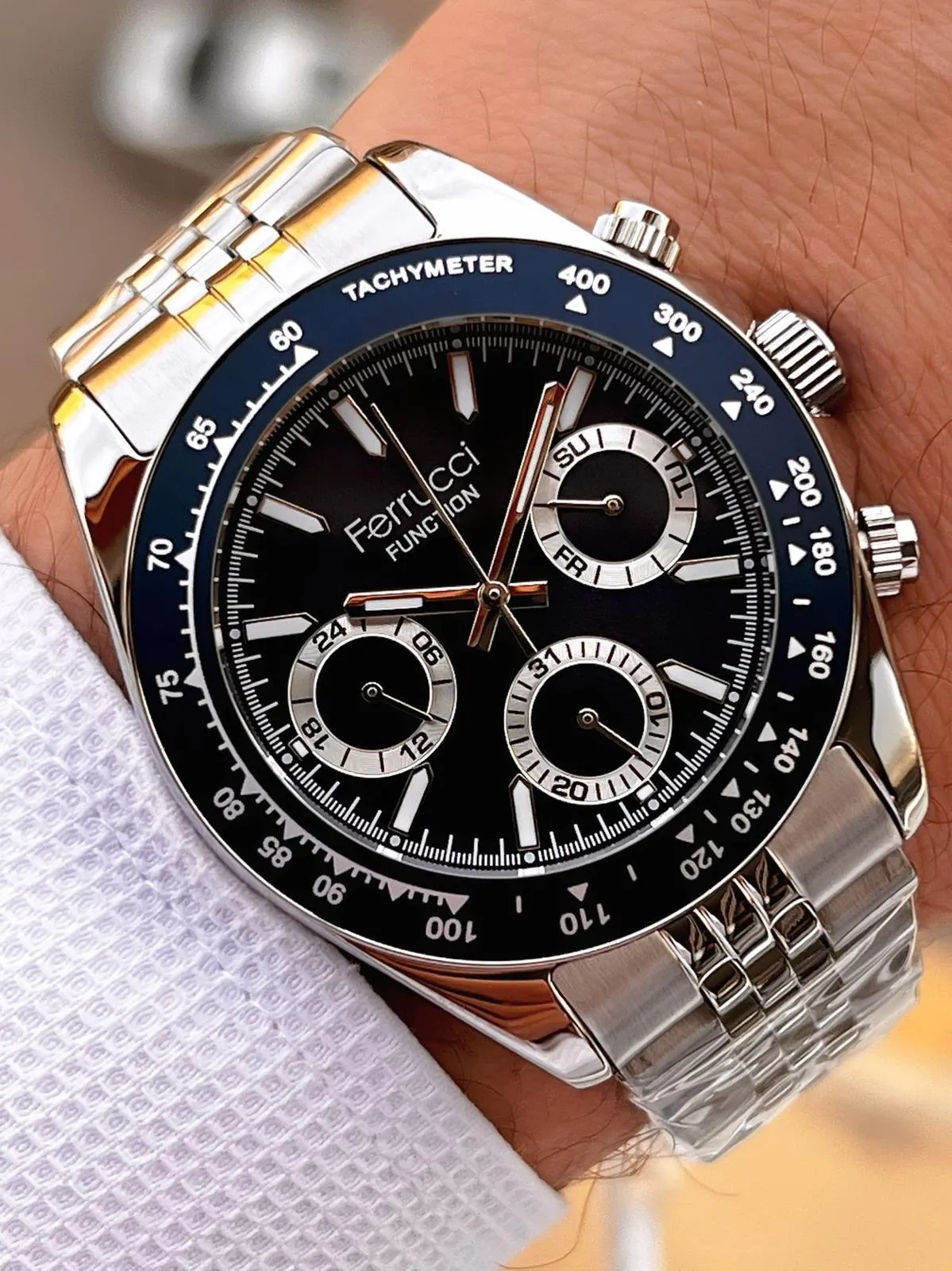 Ferrucci İç Fonksiyonları Aktif 30mt Suya Dayanıklı Çelik Kordon + Bileklik Hediyeli Erkek Kol Saati VS.BLKT.0778