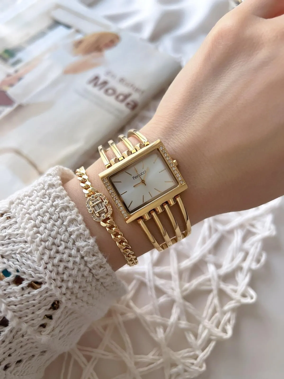 Ferrucci Kadın Kol Saati+Bileklik Özel Seri Çelik Kordon Kararma Renk Atma Yapmaz VS.BLKT.0747