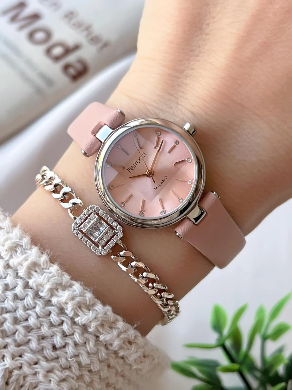 Ferrucci Kadın Kol Saati+Bileklik Özel Seri Deri Kordon VS.BLKT.0742