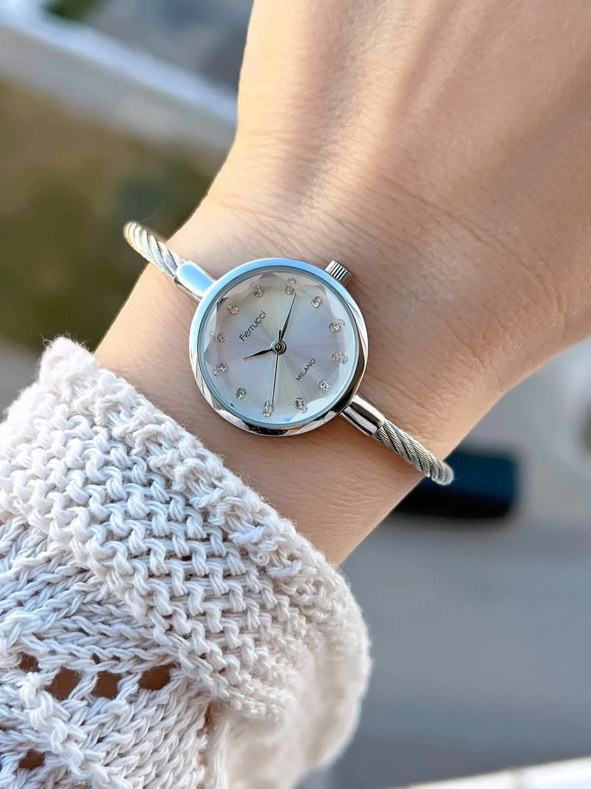 Ferrucci Küçük Kasa Vintage Seri 2 Yıl Garantili Yeni Sezon 3Atm Dayanıklı Kadın Kol Saati FR1142.M1