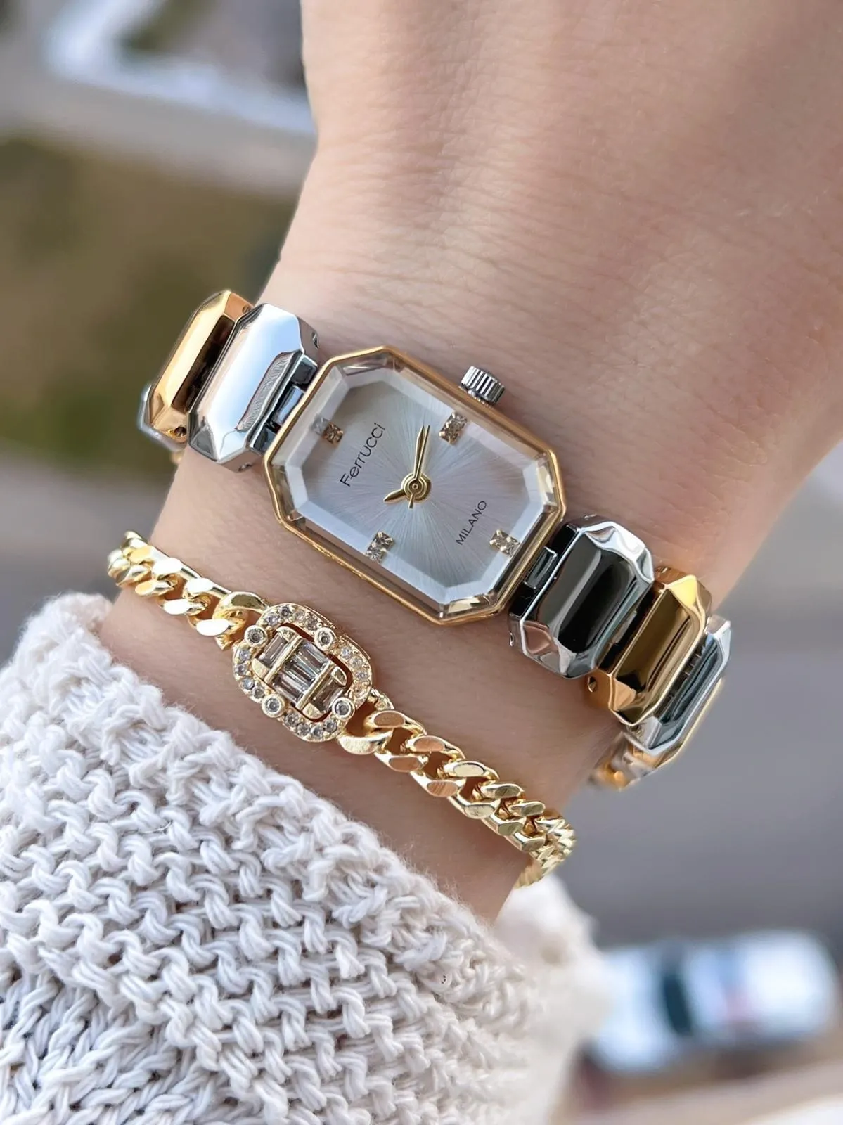 Ferrucci Mini Vintage Seri 2 Yıl Garantili 3 Atm Suya Dayanıklı Kadın Kol Saati+Bileklik Z.01141.5