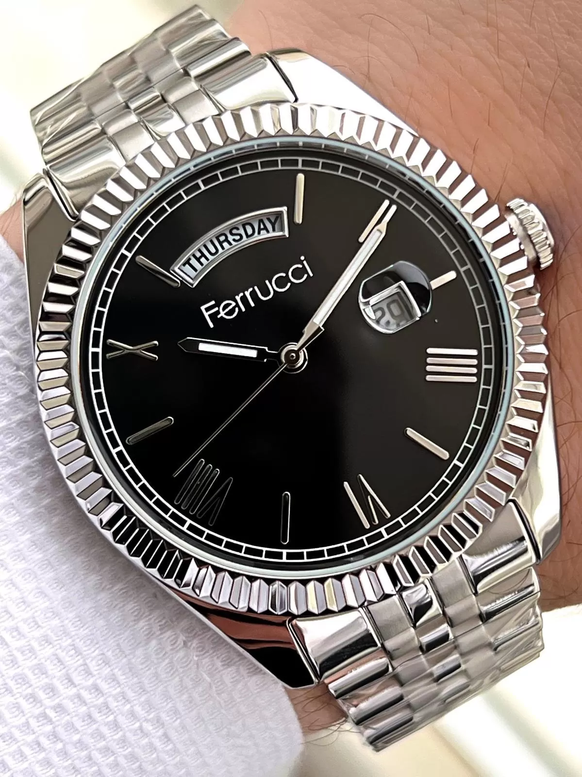 Ferrucci Rolex Model Çelik Kordon Takvimli Kadran 30 Mt Suya Dayanıklı Erkek Kol Saati FEC.13029M01