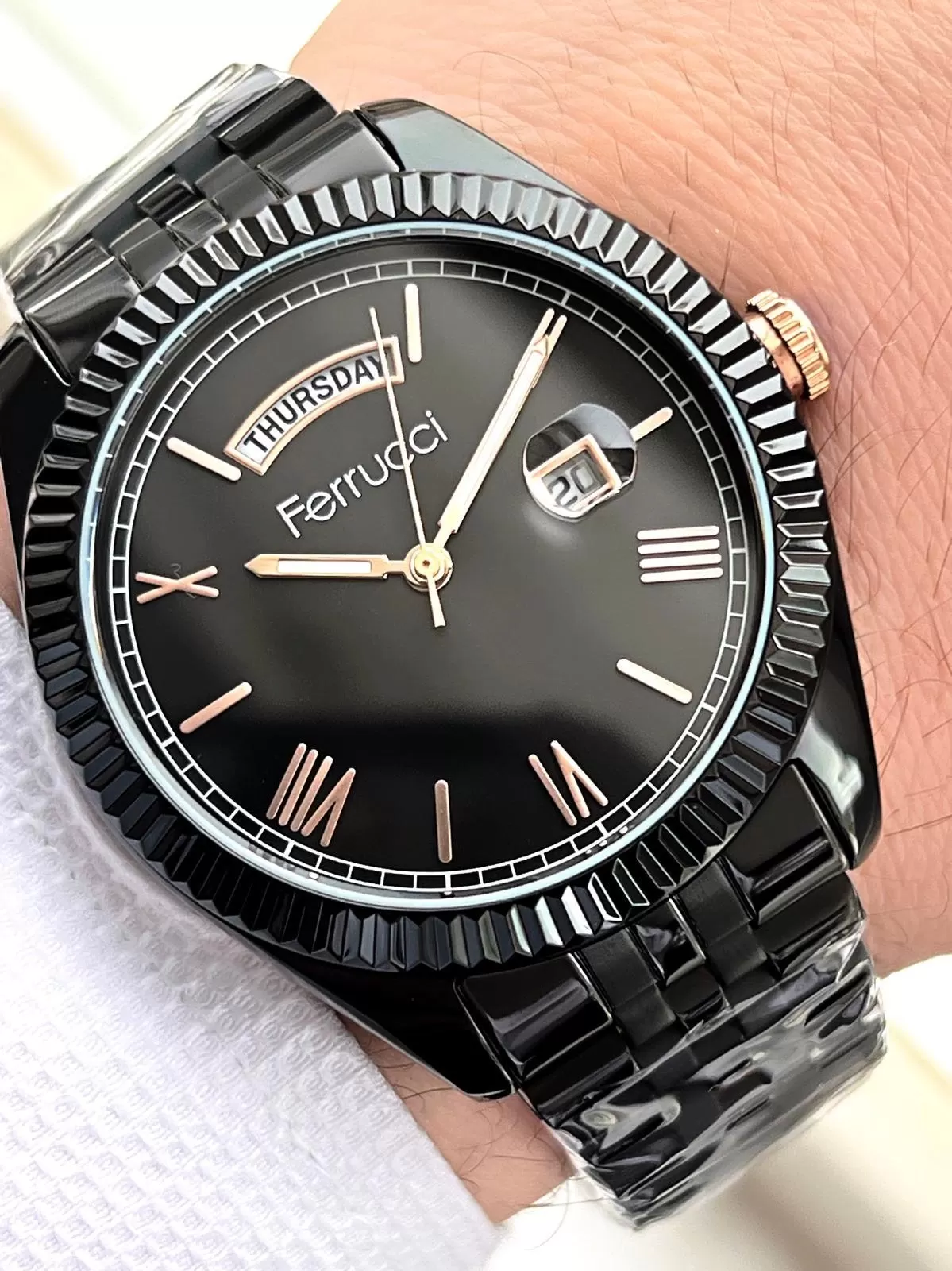 Ferrucci Rolex Model Çelik Kordon Takvimli Kadran 30 Mt Suya Dayanıklı Erkek Kol Saati FEC.13029M05