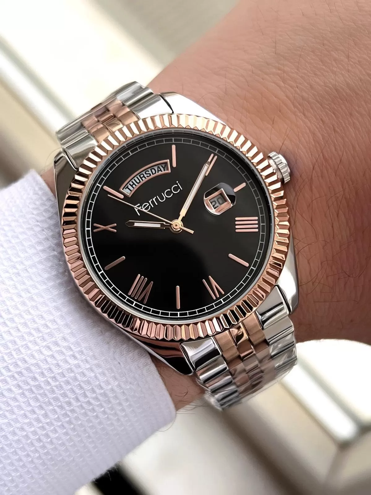 Ferrucci Rolex Model Çelik Kordon Takvimli Kadran 30 Mt Suya Dayanıklı Erkek Kol Saati FEC.13029M02