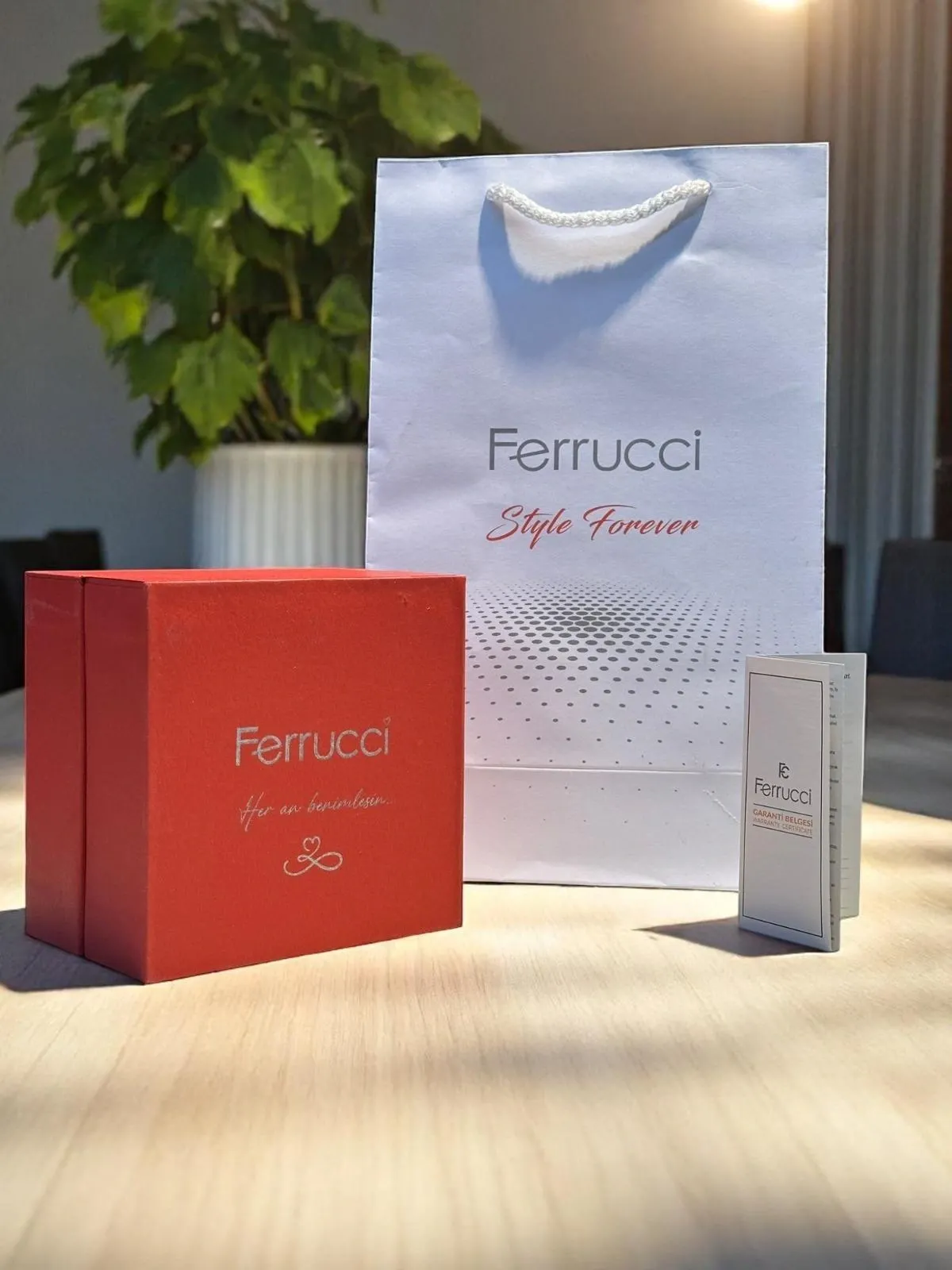 Ferrucci Zincir Tasarım 2 Yıl Garantili 3 Atm Suya Dayanıklı Kadın Kol Saati+Bileklik Z03494.4