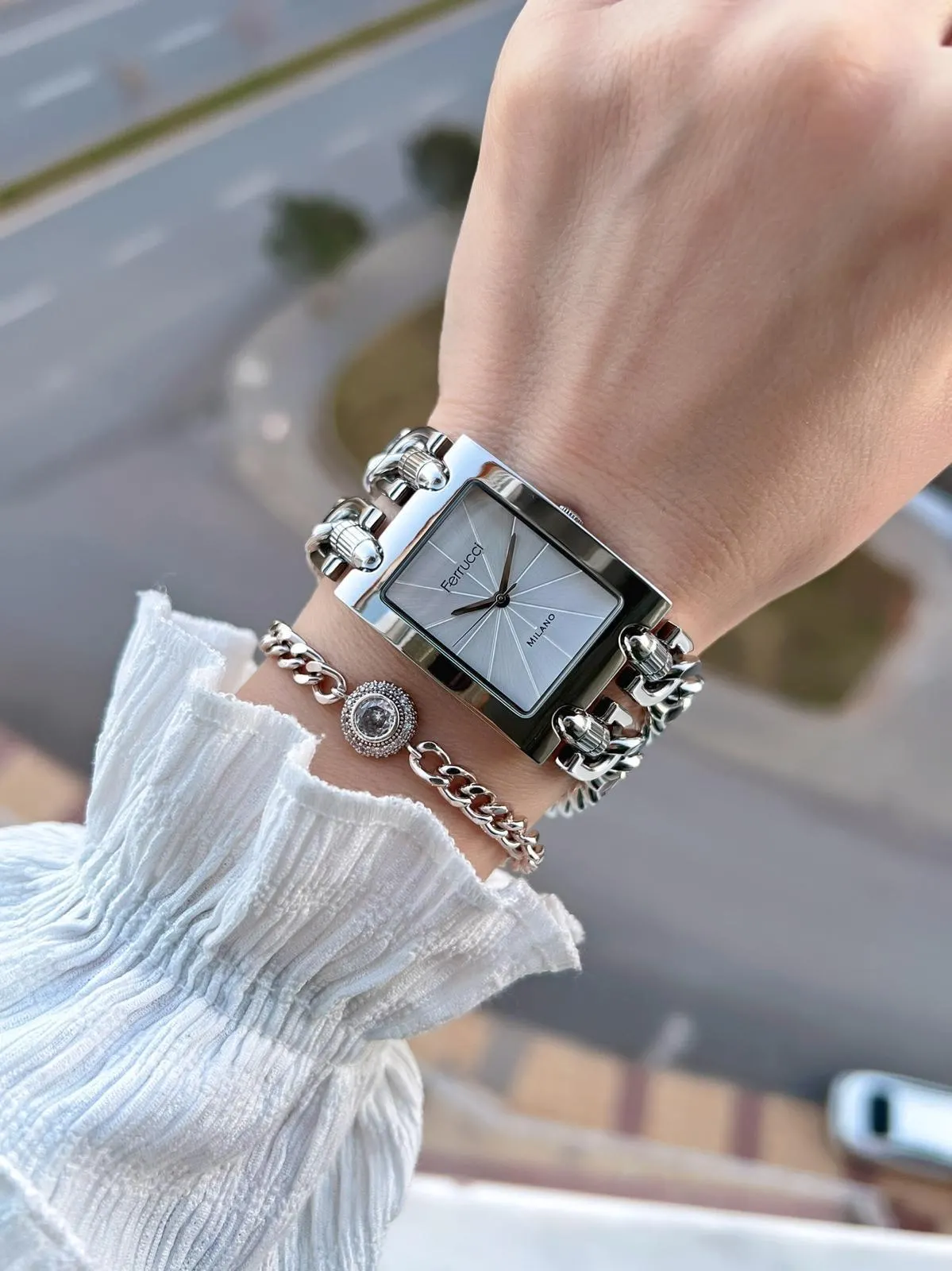 Ferrucci Zincir Tasarım 2 Yıl Garantili 3 Atm Suya Dayanıklı Kadın Kol Saati+Bileklik Z.03649.7