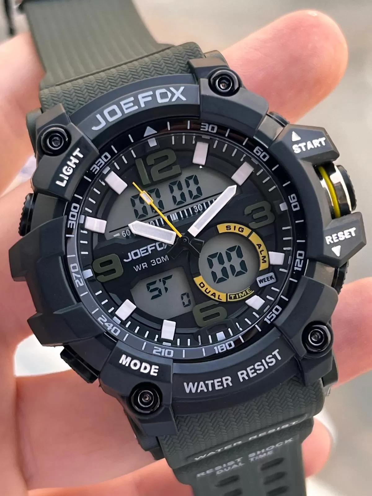 Joefox Digital Ve Analog 2 Yıl Garantili Kronmetre+Takvim+Alarm+Aydınlatma Erkek Kol Saati JOE.BK02