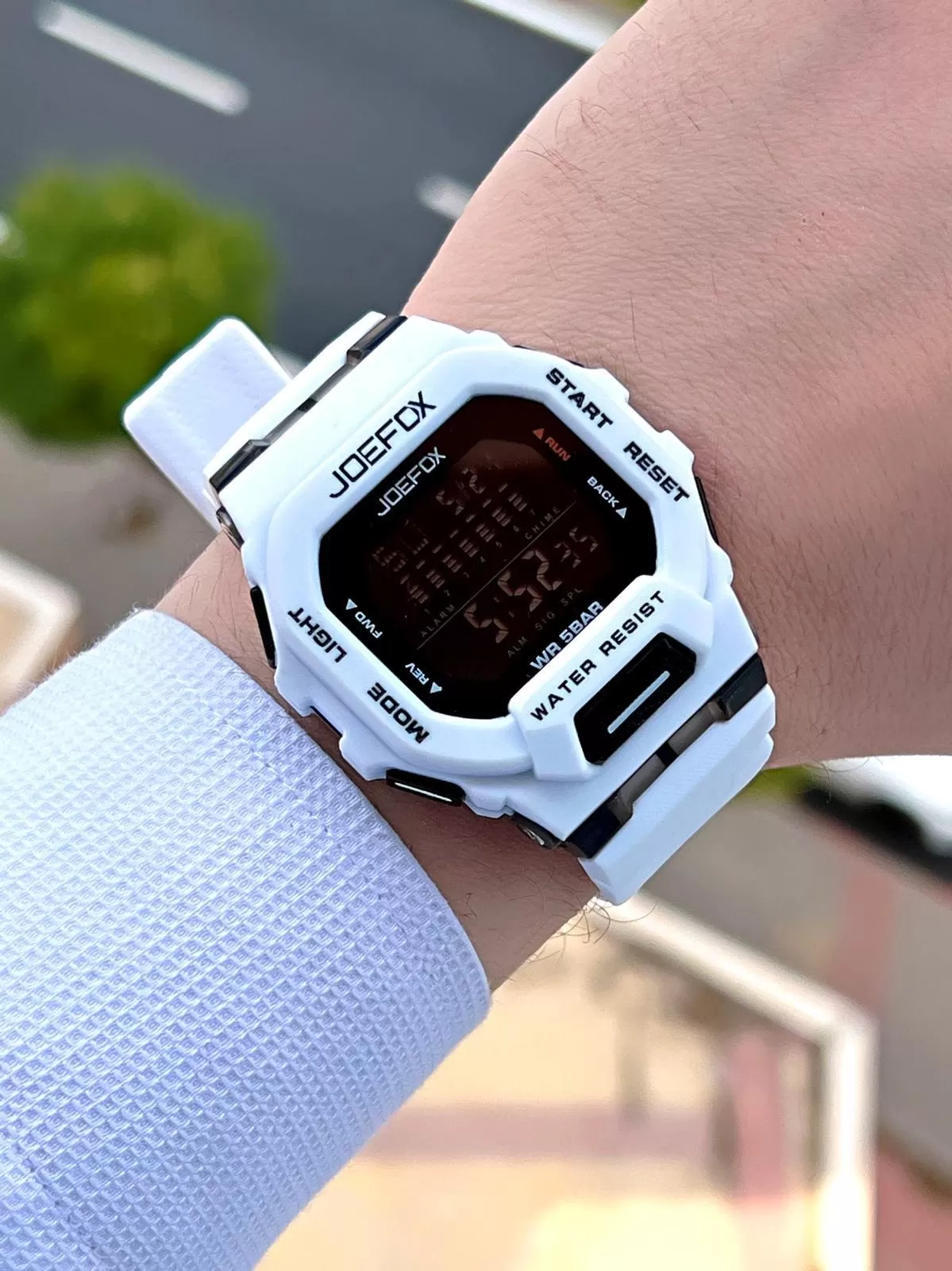 Joefox G-SHOCK Kasa Beyaz/Siyah Digital 5 Atm Suya Dayanıklı 2 Yıl Garantili Spor Kol Saati J-GS012