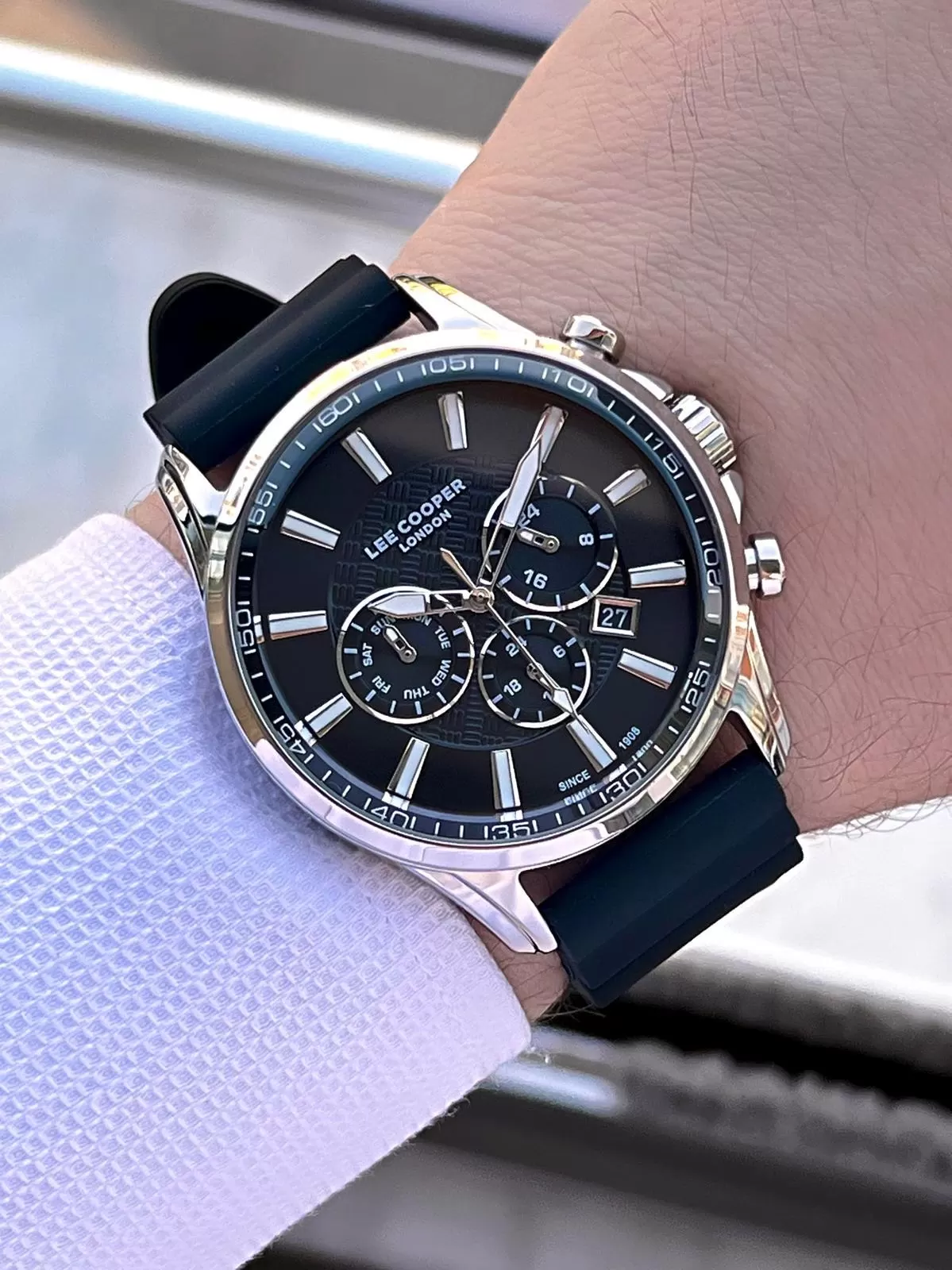 Lee Cooper 3 Atm Suya Dayanıklı Özel Tasarım Erkek Kol Saati VS.BLKT.0501
