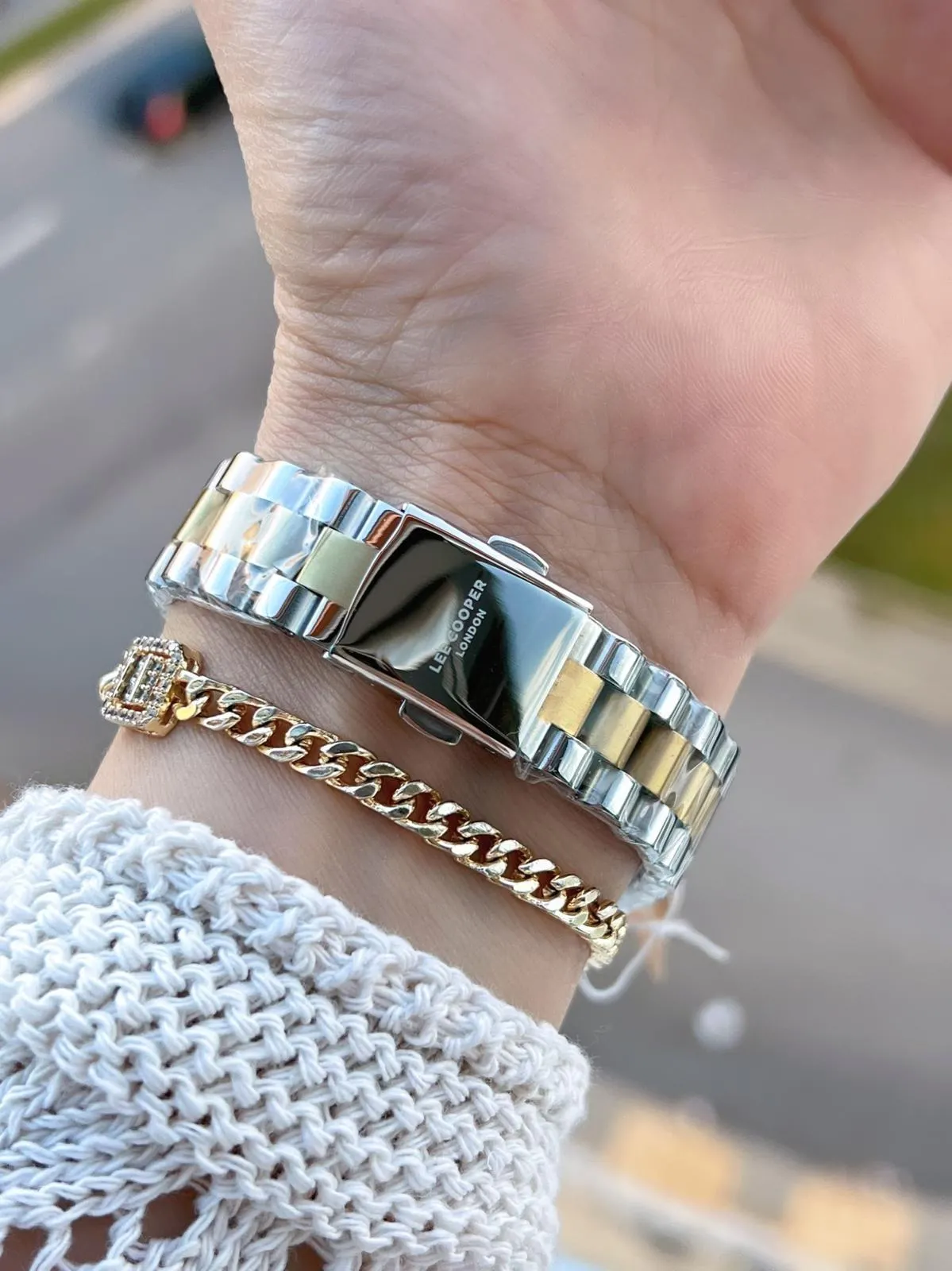 Lee Cooper Çelik Kordonlu 3 Atm Suya Dayanıklı 2 Yıl Garantili Kadın Kol Saati BC.08212.220