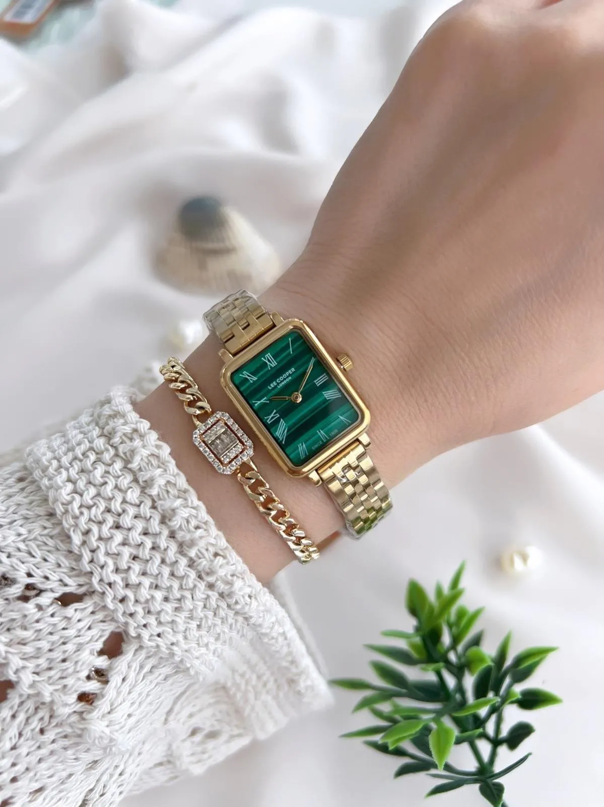 Lee Cooper Çelik Kordonlu 3 Atm Suya Dayanıklı Kadın Kol Saati VS.BLKT.0647