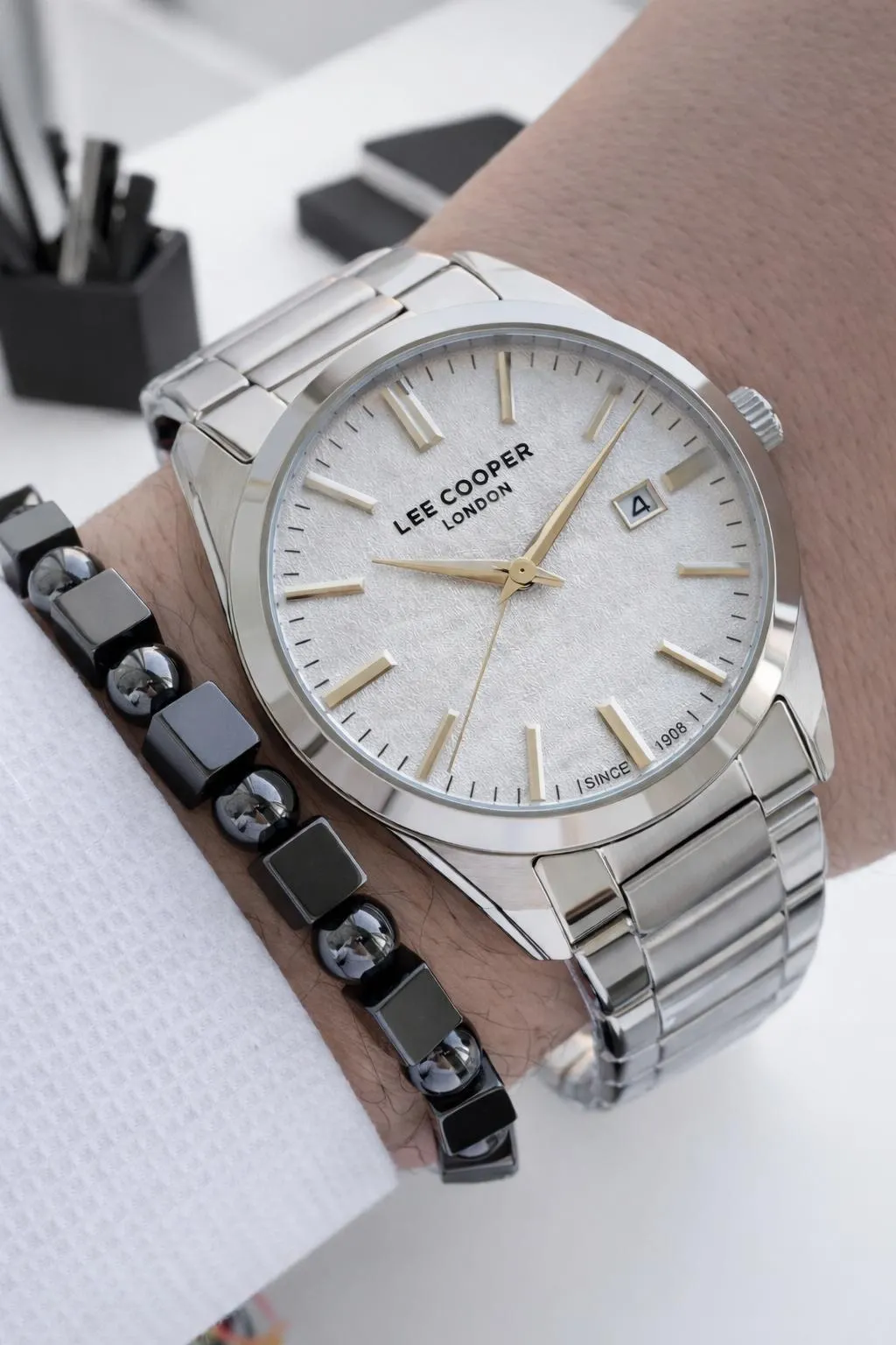 Lee Cooper Erkek Kol Saati 50 Metre Suya Dayanıklı Çelik Kordon + Bileklik Hediyeli VS.BLKT.0842