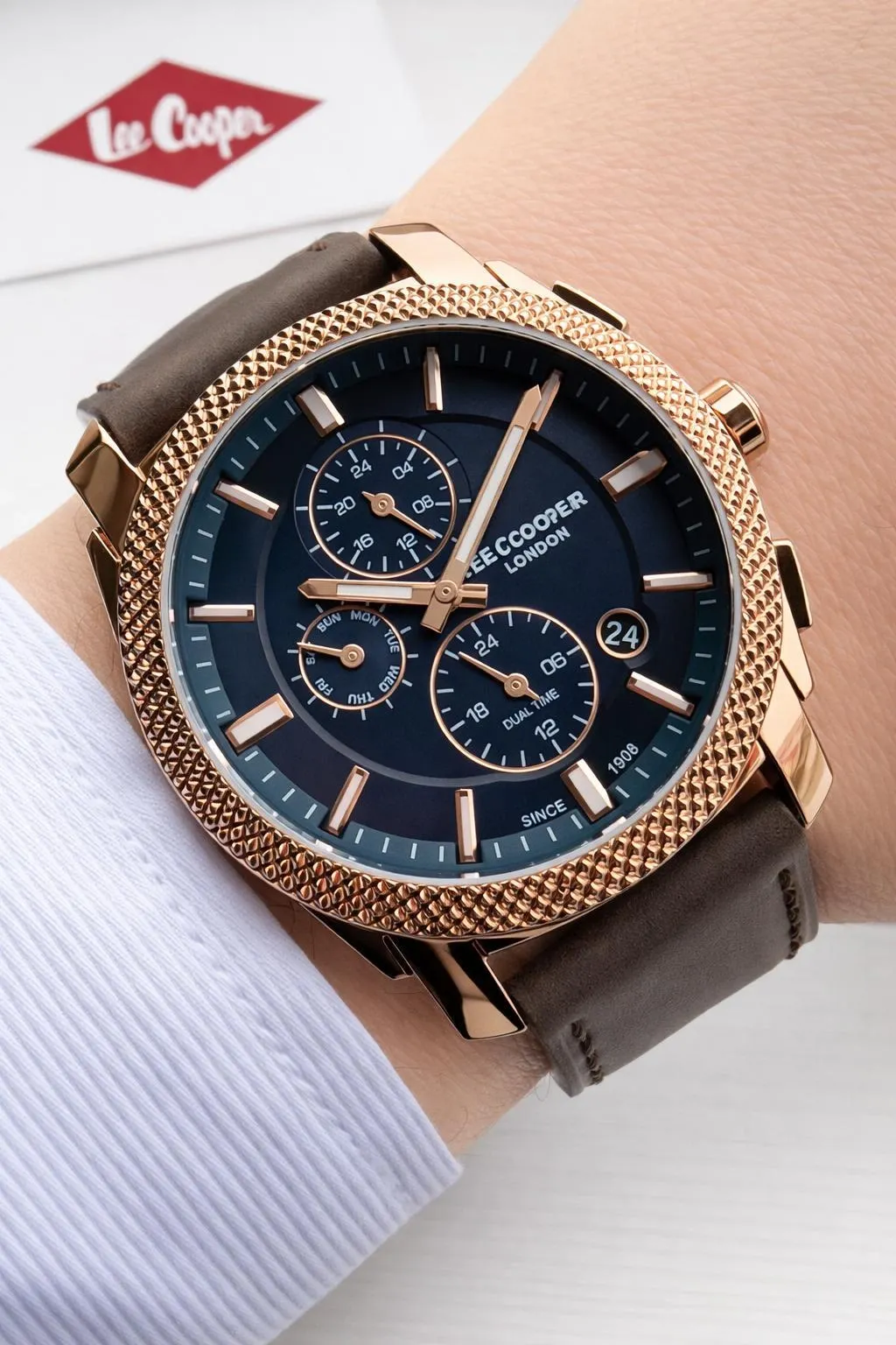 Lee Cooper Erkek Kol Saati 50 Mt Suya Dayanıklı Deri Kordon Bileklik Hediyeli VS.BLKT.0919