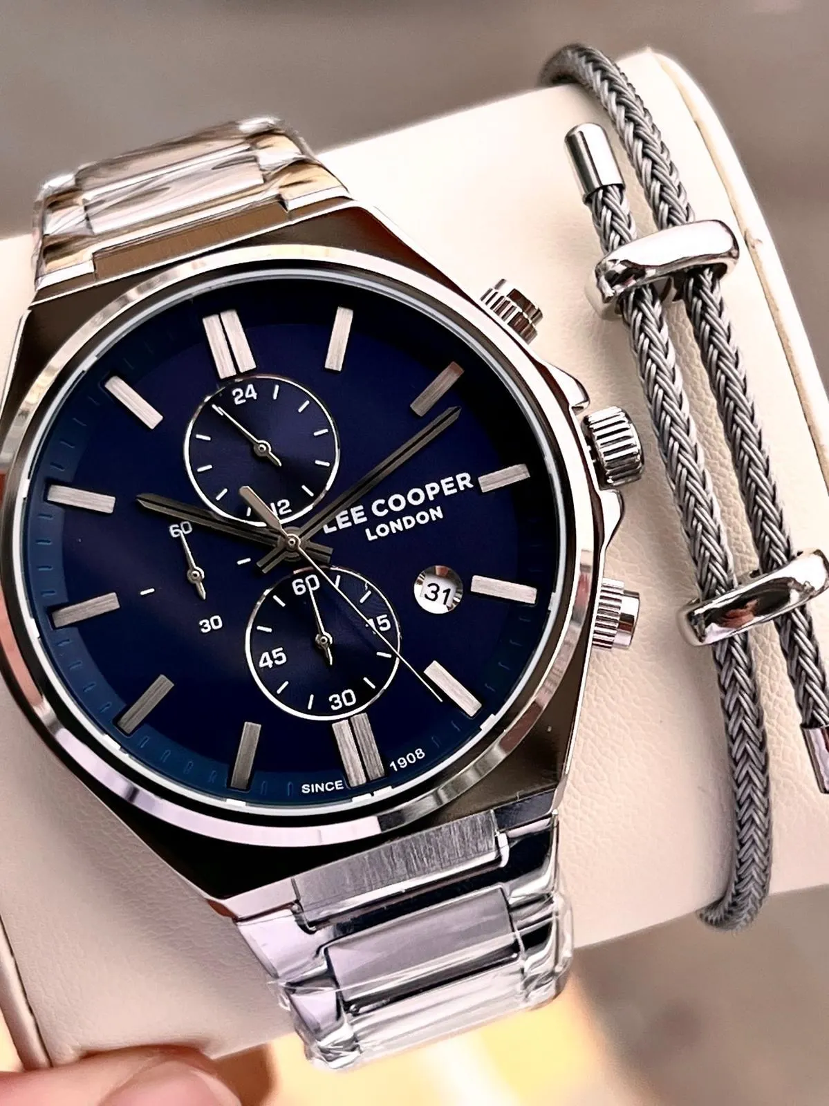 Lee Cooper İtalyan Tasarım Bileklik Hediyeli 2 Yıl Garantili 5 Atm Erkek Kol Saati ELC.07835.390