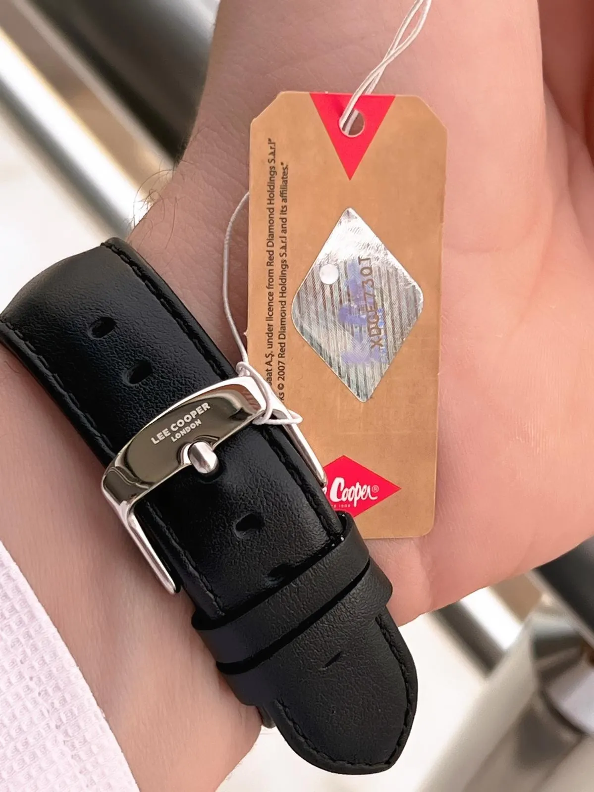 Lee Cooper İtalyan Tasarım Bileklik Hediyeli 2 Yıl Garantili 5 Atm Erkek Kol Saati ELC.08235.351