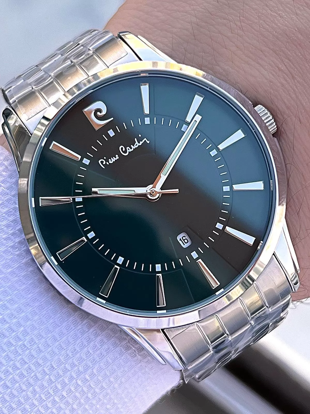 Pierre Cardin Çelik Kordon Takvimli Özel Kadran 3 Atm Suya Dayanıklı Erkek Kol Saati EPC.800211.XF5