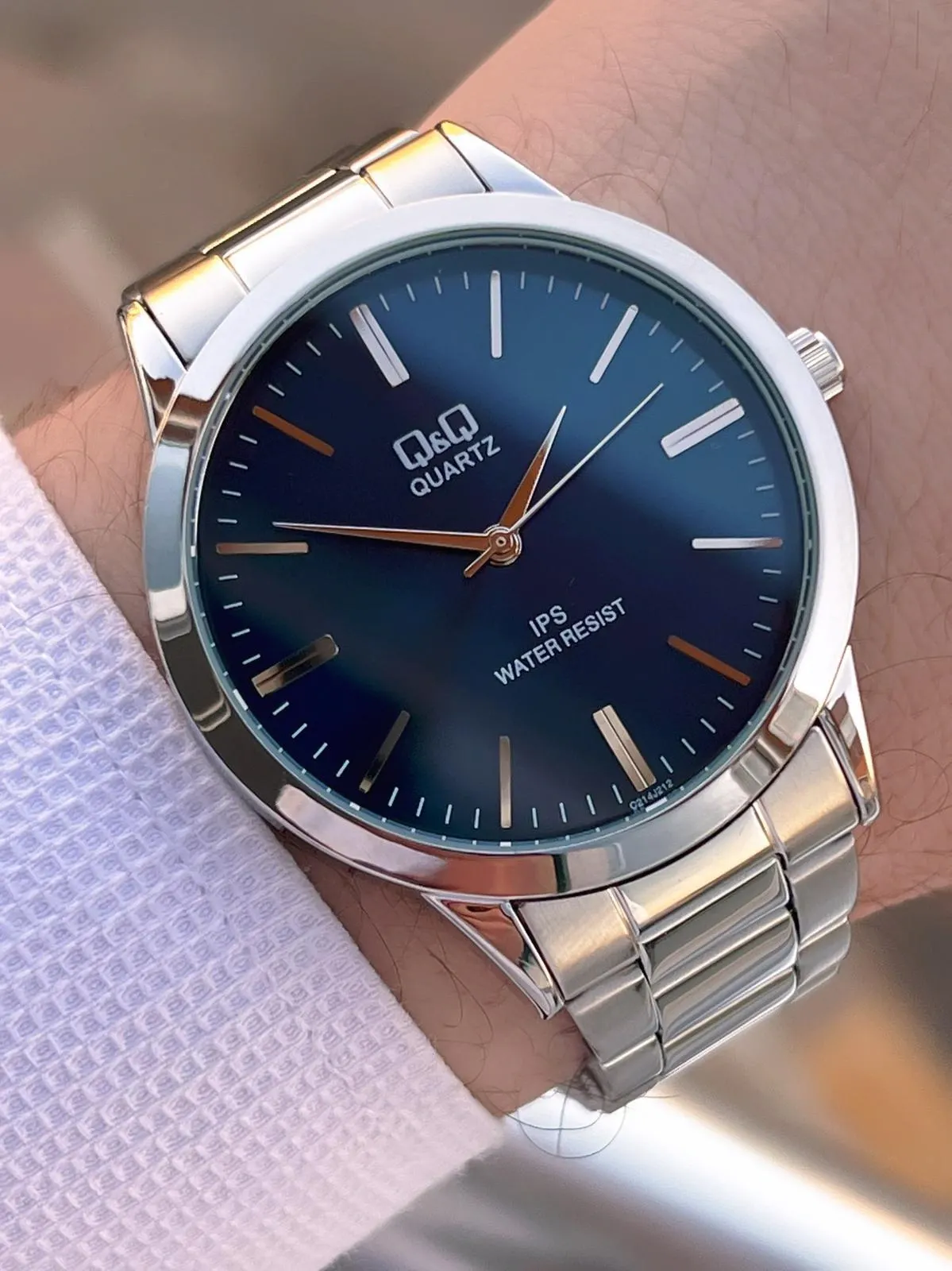 Q&Q Çelik Kordon 2 Yıl Garantili 3 Atm Suya Dayanıklı Erkek Kol Saati QQ.E2001.A2