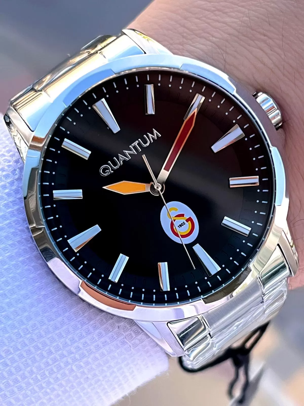 Quantum Galatasaraylı Lisanslı Kasa Ve Kordon Çelik 2 Yıl Garantili Taraftar Kol Saat GS.1905.350