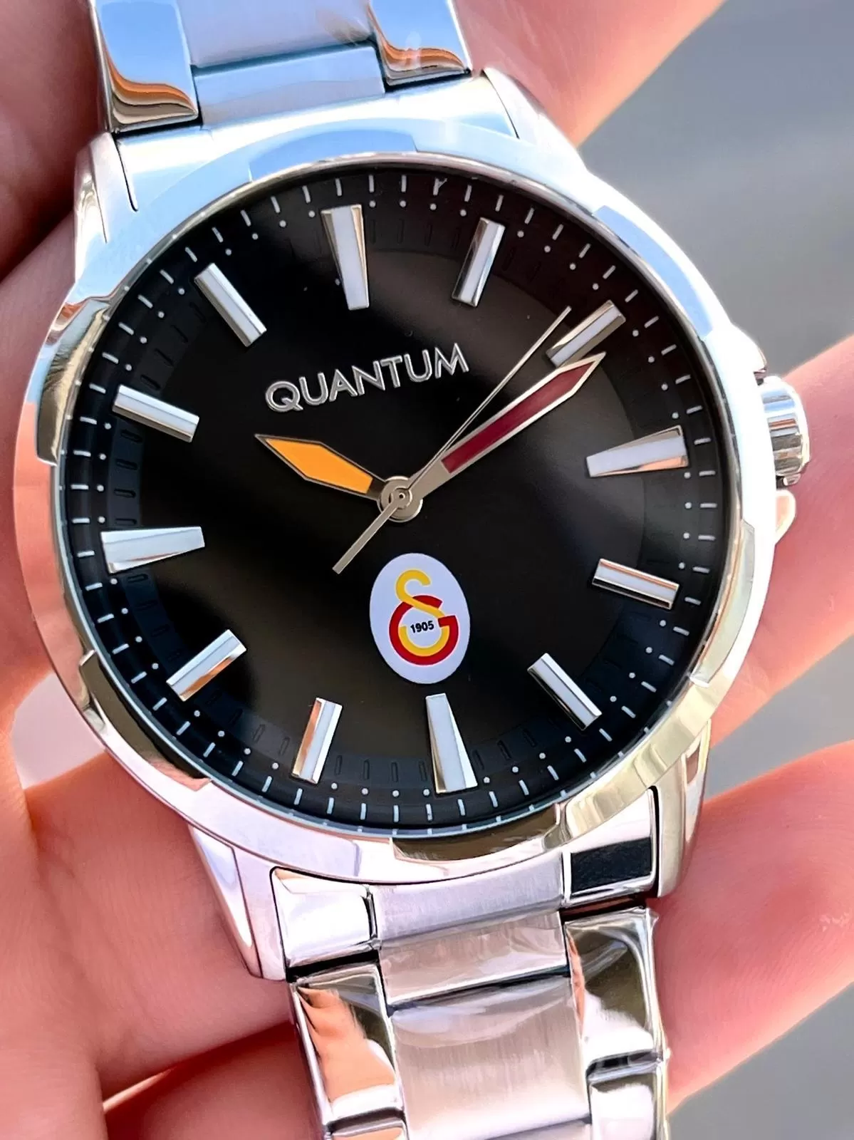 Quantum Galatasaraylı Lisanslı Kasa Ve Kordon Çelik 2 Yıl Garantili Taraftar Kol Saat GS.1905.350