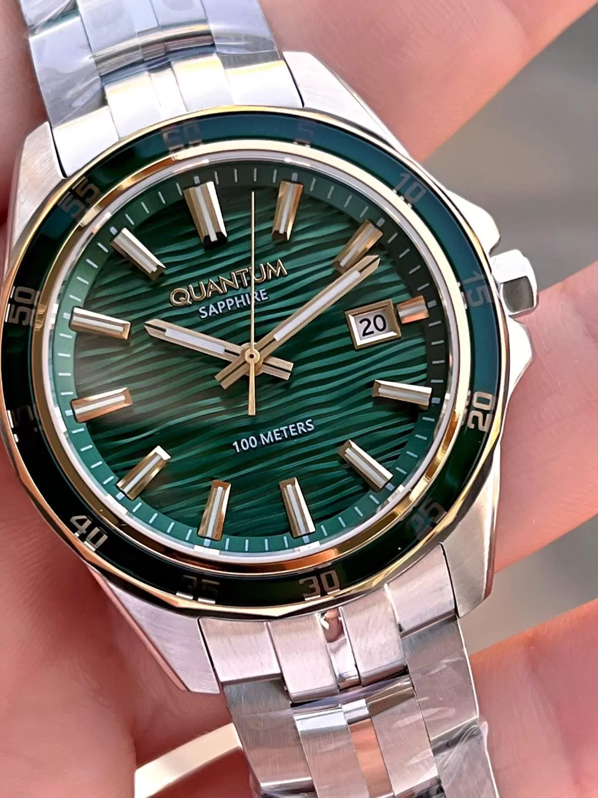 Quantum Sapphire Cizilmez Cam Çelik Kordon 2 Yıl Garantili 10 Atm Erkek Kol Saat EDG.1211.270