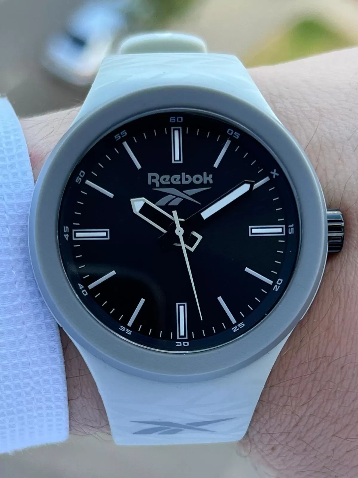 Reebok Silikon Kordon 50 Mt Suya Dayanıklı Analog Özel Seri Unisex Kol Saati ERV.TWF.G2.PEPE.BE