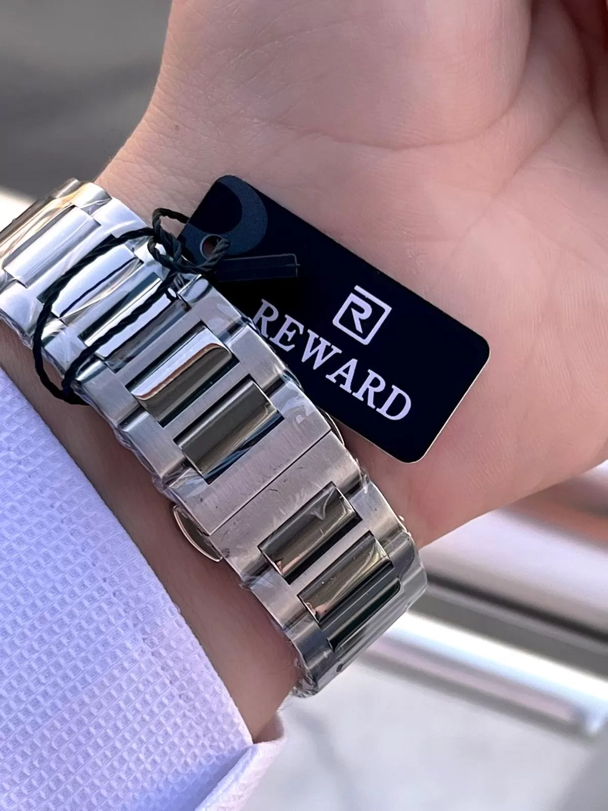 Reward Çelik Kordon 5 Atm Suya Dayanıklı Takvimli Kadran 2 Yıl Garantili Erkek Kol Saati WE.147131.3