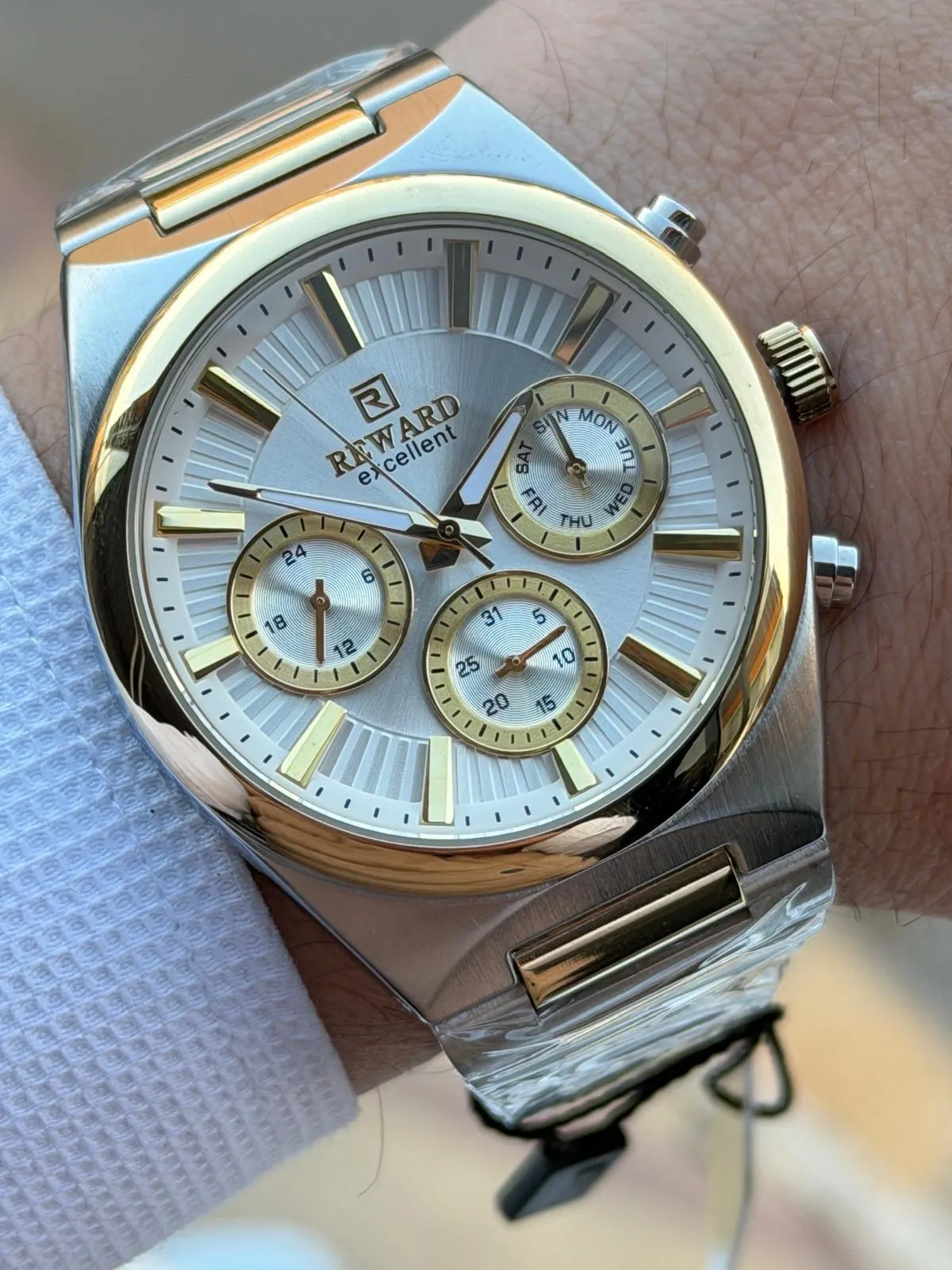 Reward İç Kadran Fonksiyonları Aktif Çelik Kordon 5 Atm 2 Yıl Garantili Erkek Kol Saati FT.GL.M06.4