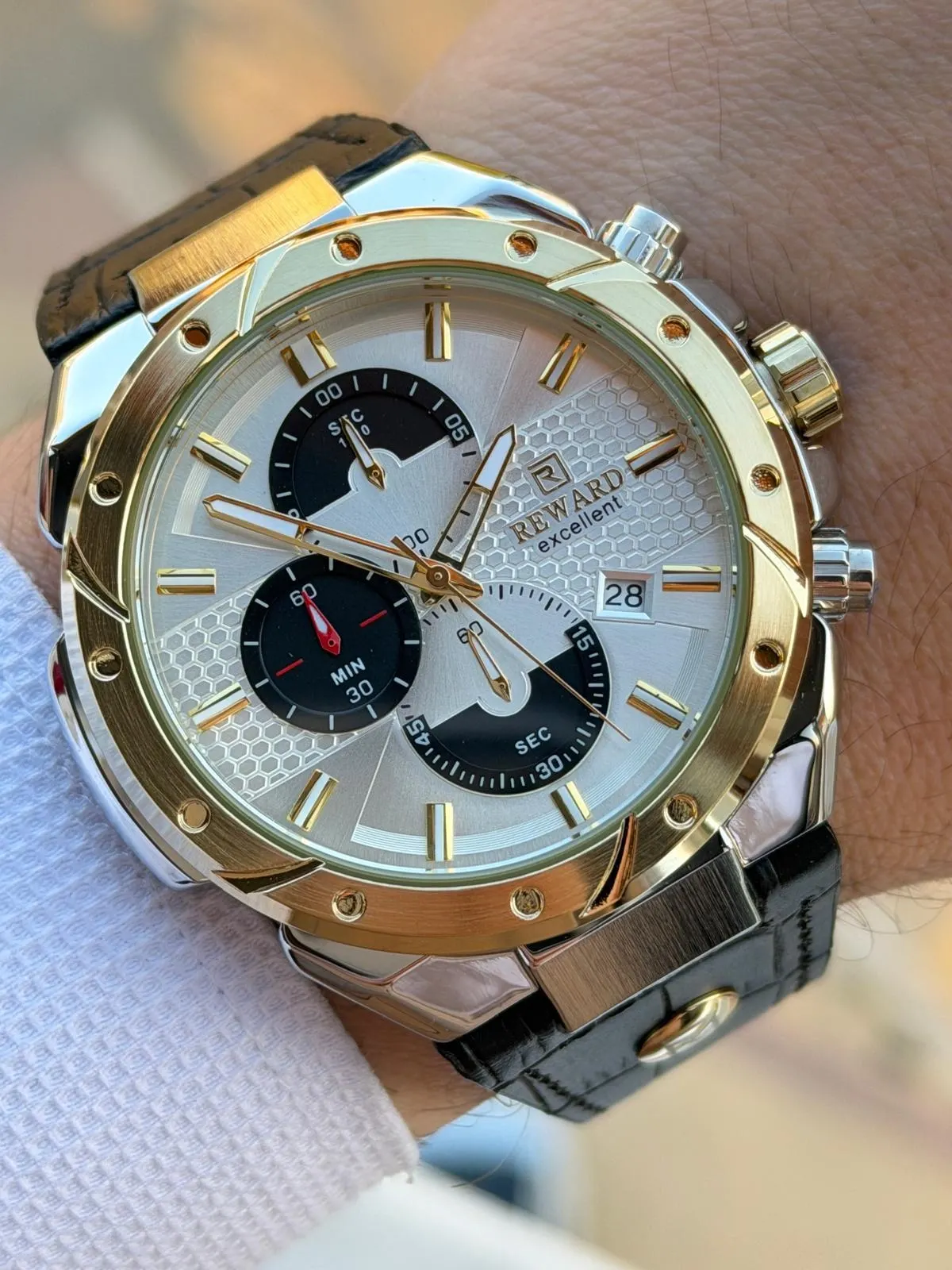 Reward İç Kadran Fonksiyonları Aktif Deri Kordon 5 Atm 2 Yıl Garantili Erkek Kol Saati FT.DR01.2