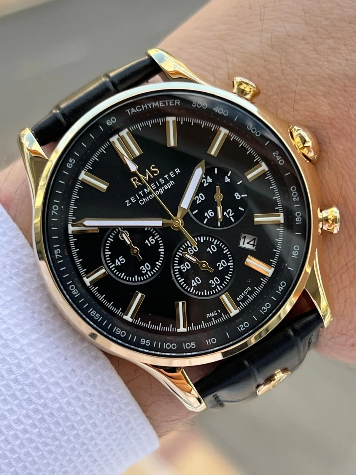 Romanson Deri Kordon İç Fonksiyonları Aktif 5 Atm Suya Dayanıklı Erkek Kol Saati AG1578.07