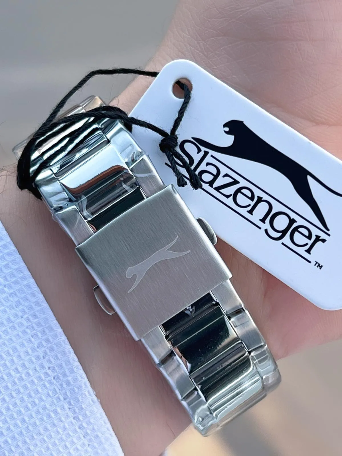 Slazenger Çelik Kordon İç Fonksiyonları Aktif 100 mt Su Geçirmez + Bileklik Hediyeli Erkek Kol Saati VS.BLKT.0791