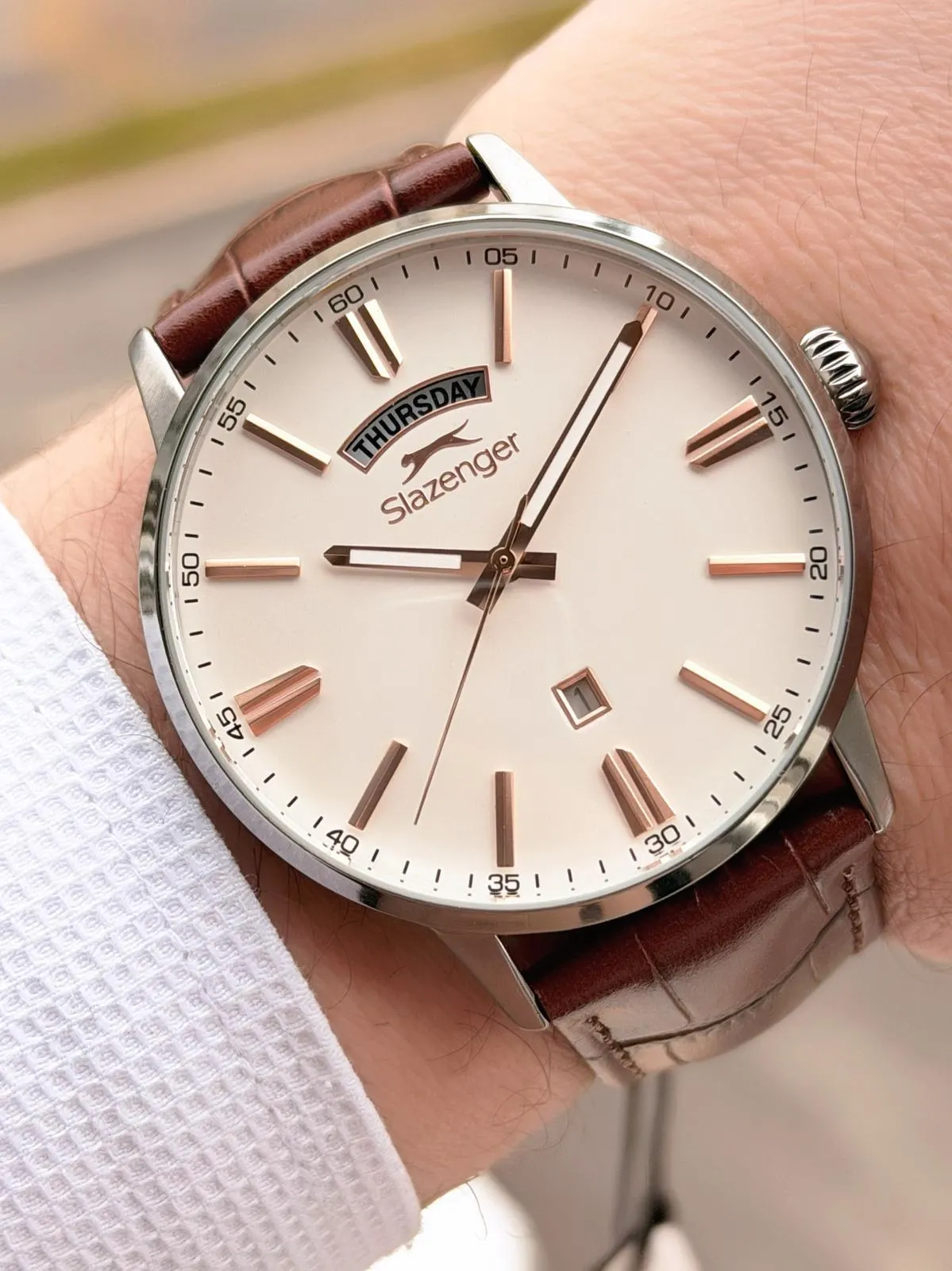 Slazenger Erkek Deri kordon Bileklik Hediyeli 2 Yıl Garantili Suya Dayanıklı Kol Saati VS.BLKT.0758