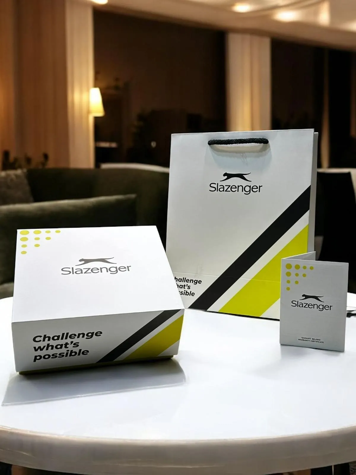 Slazenger İtalyan Tasarım Bileklik Hediyeli 2 Yıl Garantili 10 Atm Çelik Erkek Kol Saat ESL.2567.03