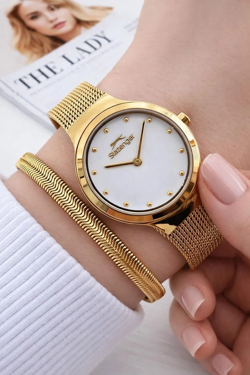 Slazenger Yeni Sezon Elite Model 50 Mt Suya Dayanıklı Bileklik Hediyeli Kadın Kol Saati VS.BLKT.0852