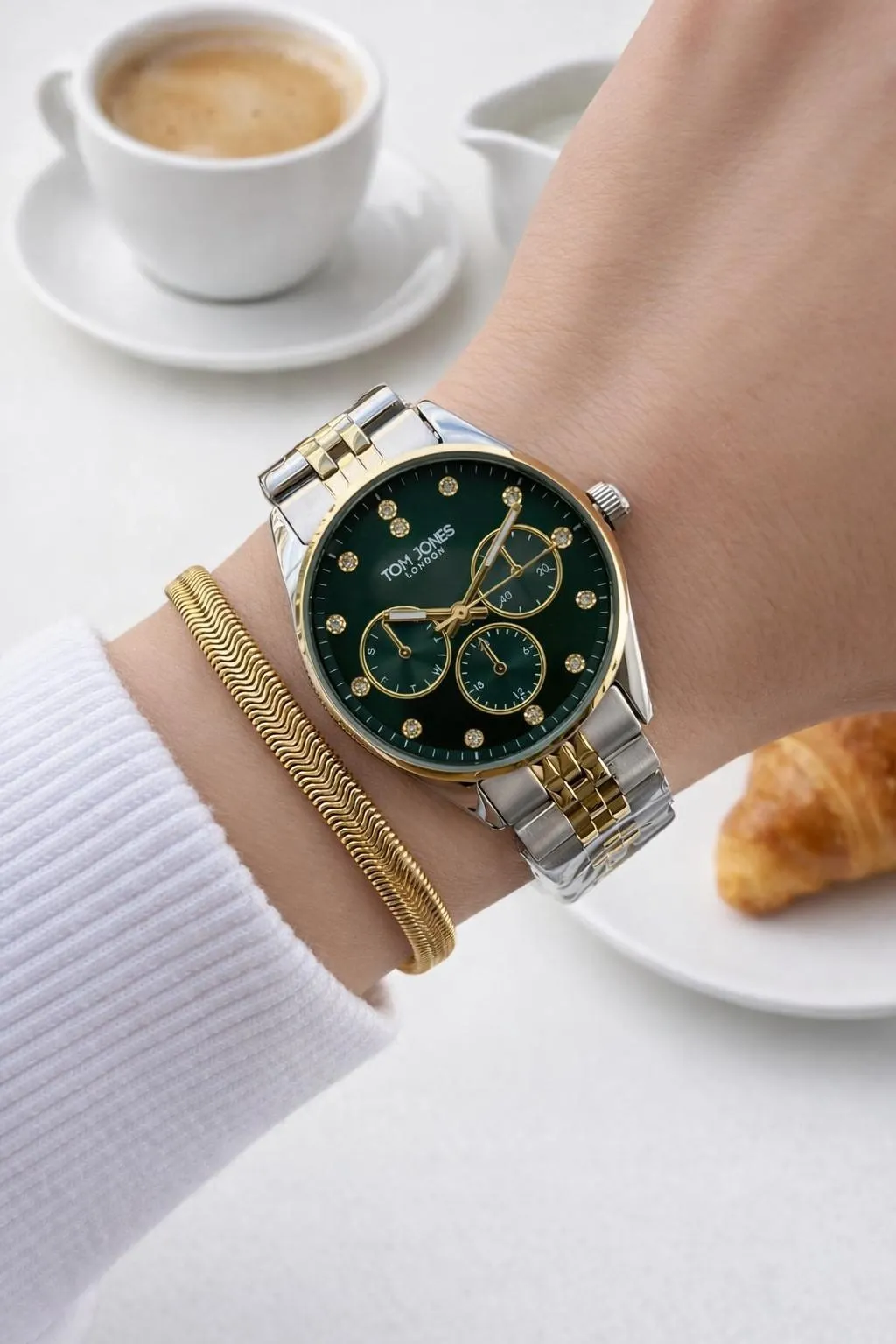 Tom Jones Çelik Kordon 2 Yıl Garantili 3 Atm Suya Dayanıklı Kadın Kol Saati+Bileklik BTJ.1384.5
