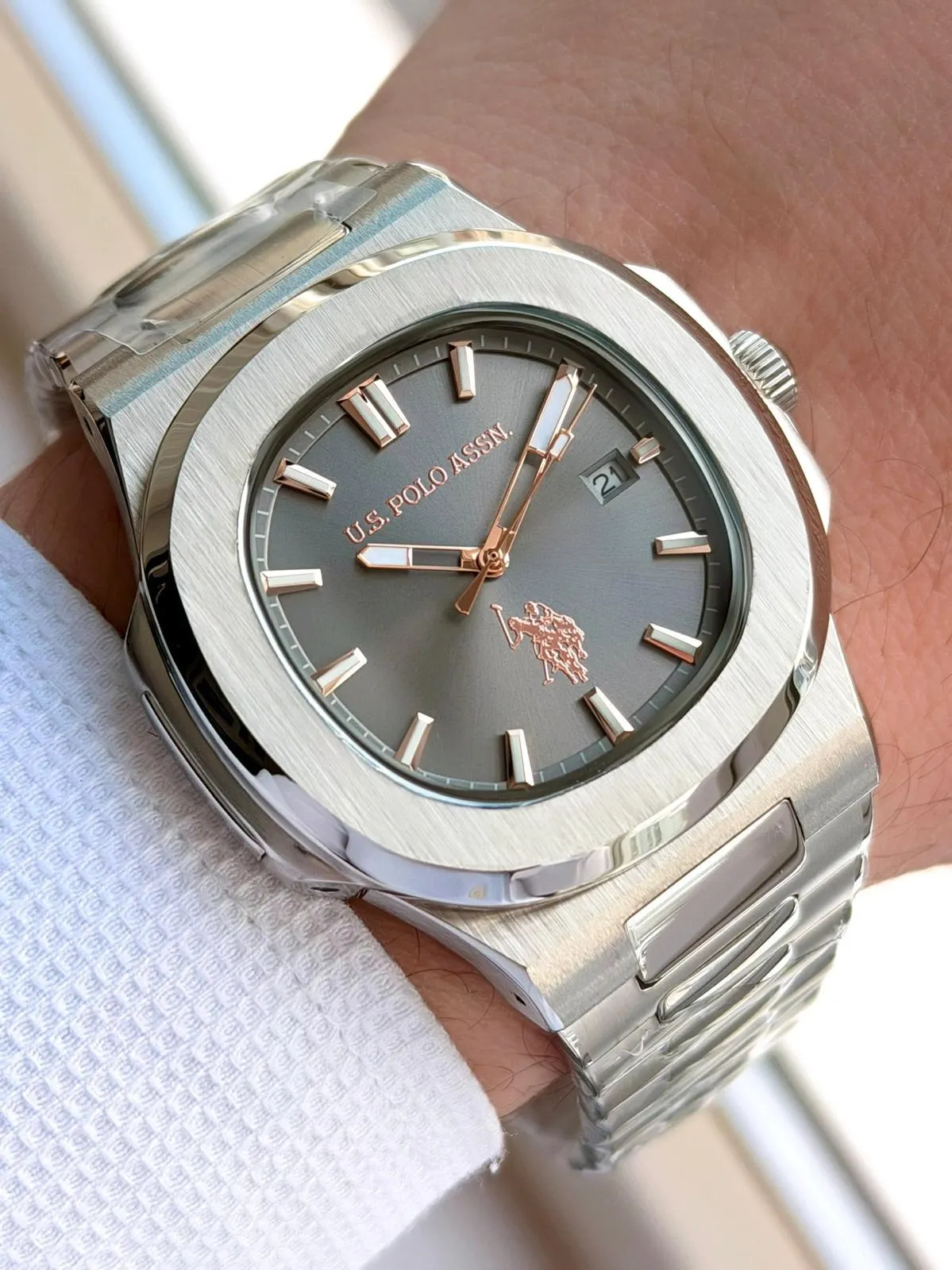 U.S.Polo Assn Çelik Kasa Ve Kordon 2 Yıl Garantili 3 Atm Suya Dayanıklı Erkek Kol Saati E.PA1150-02