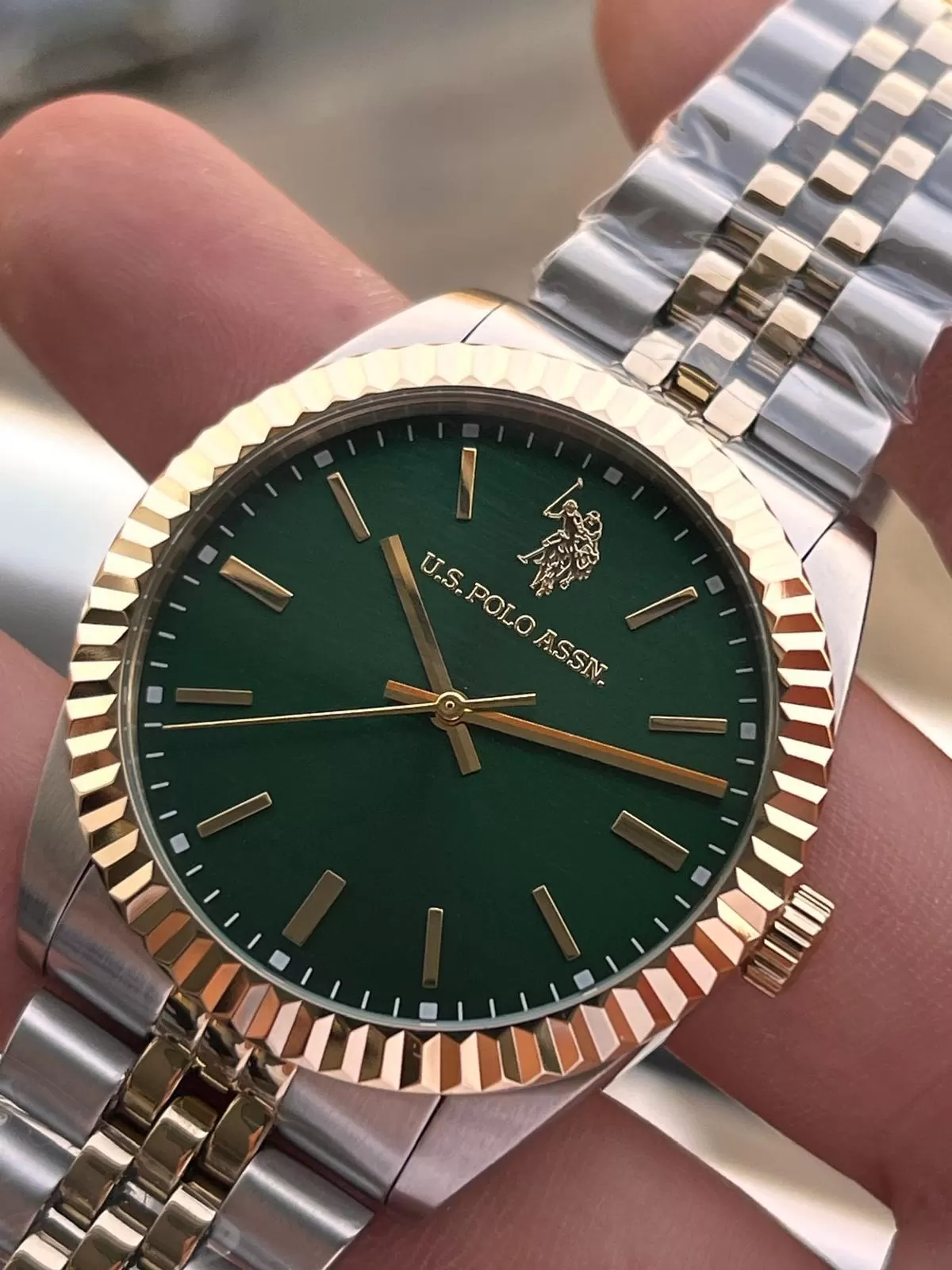U.S.Polo Assn Çelik Kasa Ve Kordon 2 Yıl Garantili 5 Atm Suya Dayanıklı Erkek Kol Saati E.USP1111-01