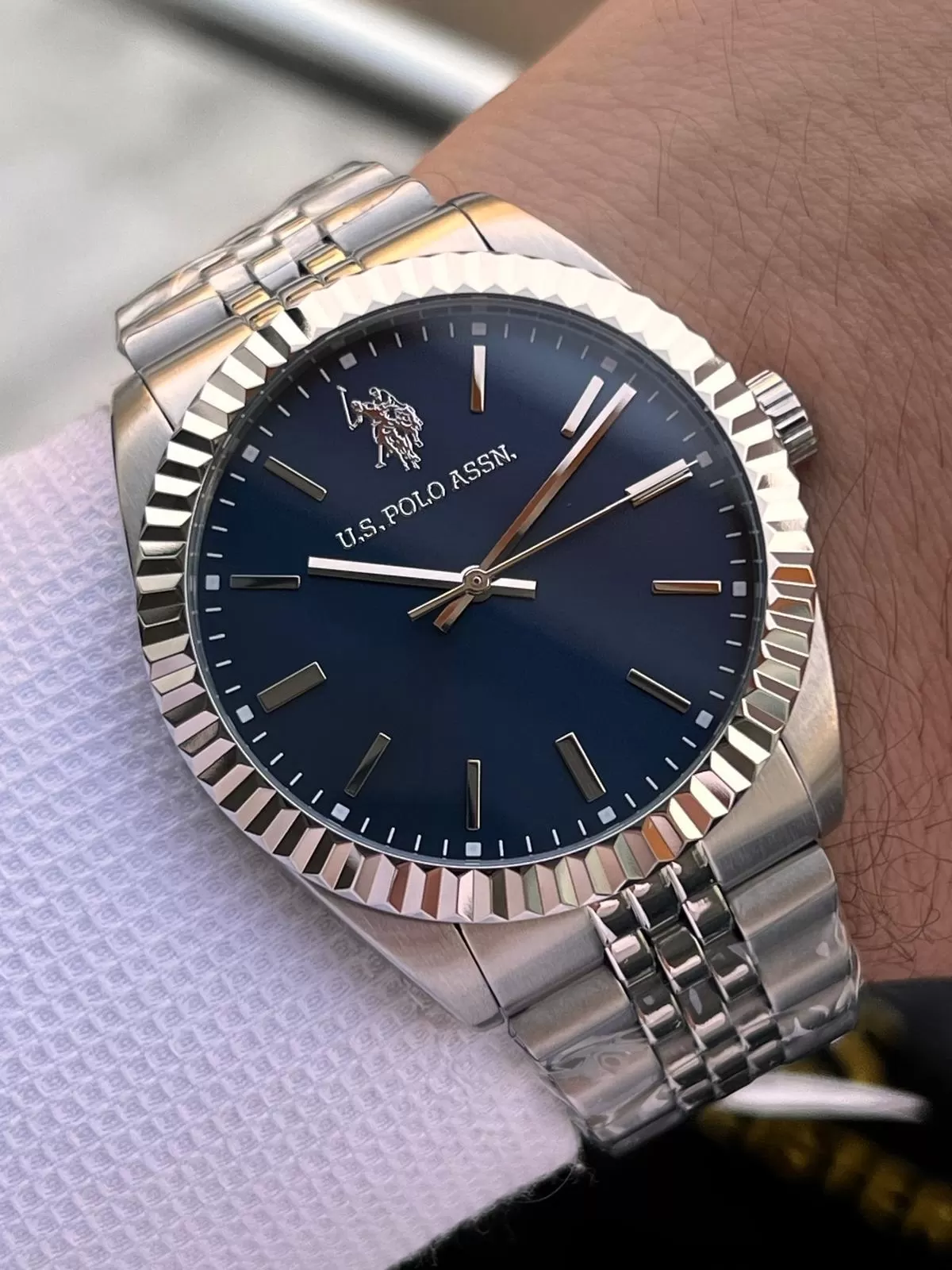 U.S.Polo Assn Çelik Kasa Ve Kordon 2 Yıl Garantili 5 Atm Suya Dayanıklı Erkek Kol Saati E.USP1111-02