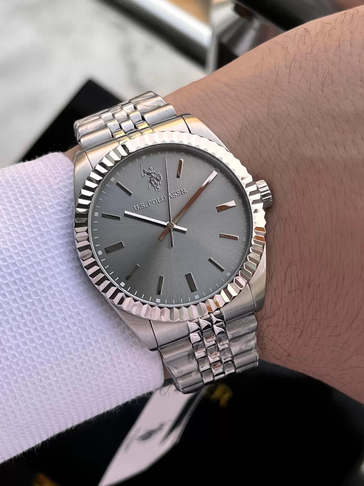 U.S.Polo Assn Çelik Kasa Ve Kordon 2 Yıl Garantili 5 Atm Suya Dayanıklı Erkek Kol Saati E.USP1111-04