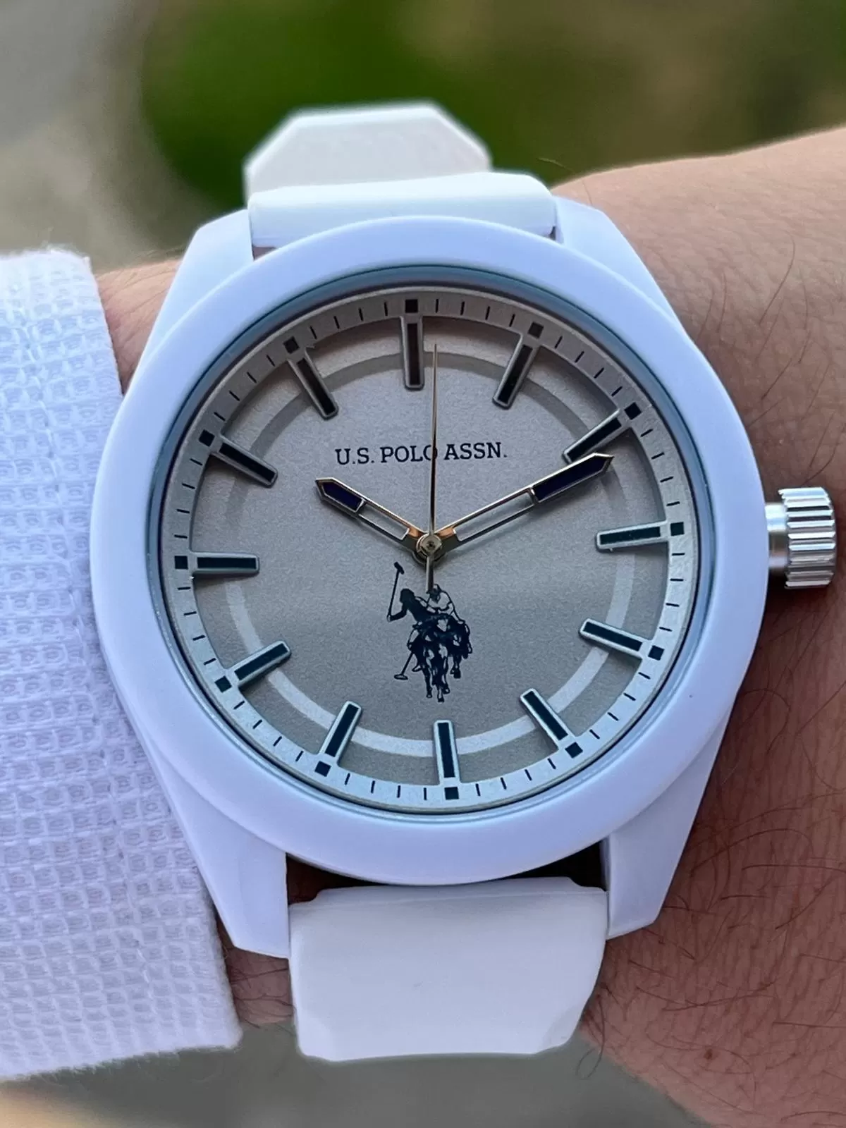 U.S.POLO ASSN Silikon Kordon 5 Atm Suya Dayanıklı Spor Erkek Kol Saati USPA.1022.B03