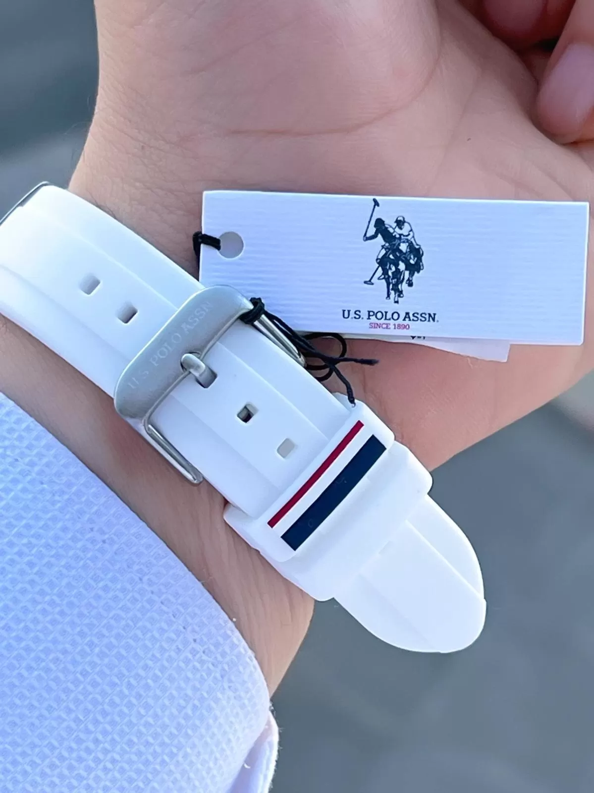 U.S.POLO ASSN Silikon Kordon İç Fonksiyonları Aktif 5 Atm Suya Dayanıklı Erkek Kol Saati USP1066-E01