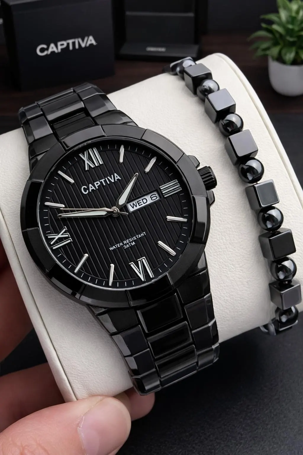Captiva Bileklik Hediyeli Çelik Kordon Haftanın Günü Ve Takvimli Kadran Erkek Kol Saati CT.M.001.M8