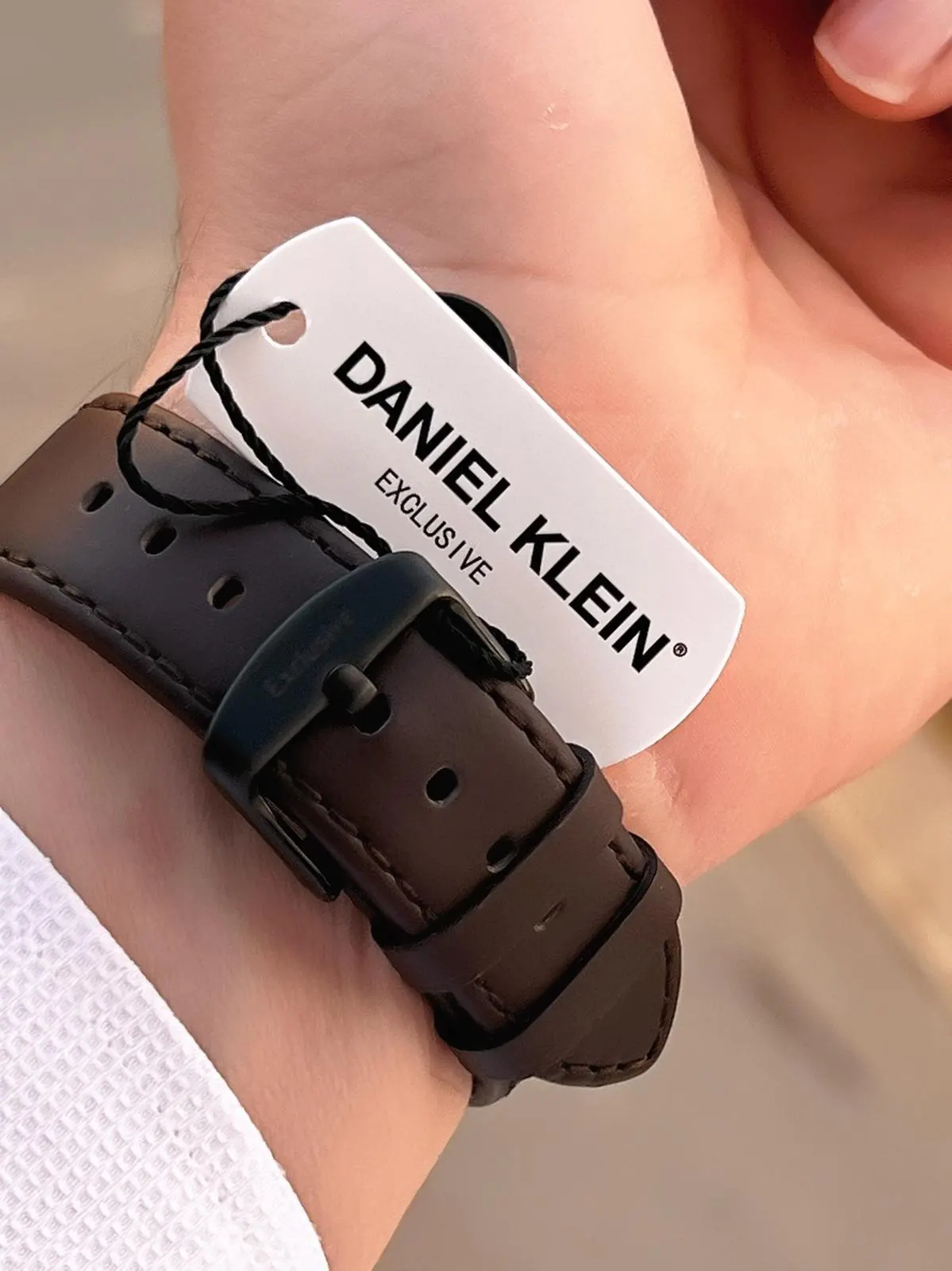 Daniel Klein Deri Kordon İç Kadran Fonksiyonları Aktif 3 Atm Suya Dayanıklı Erkek Kol Saati E140003-1