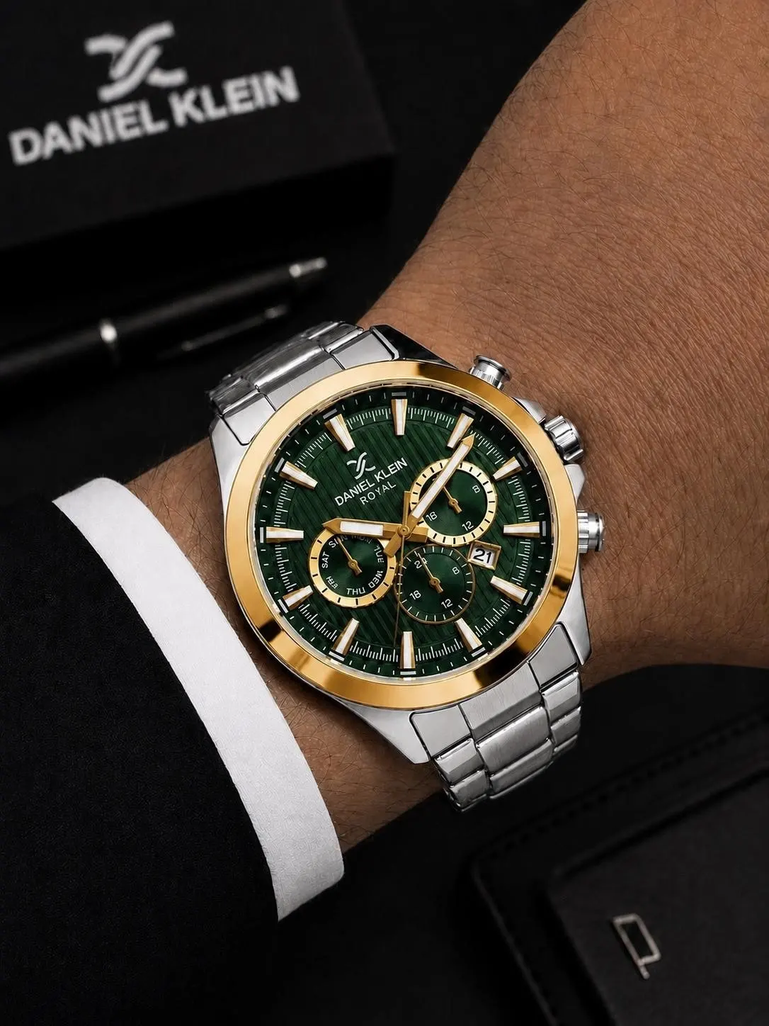Daniel Klein Premium Çelik Kordon 2 Yıl Garantili 3 Atm Suya Dayanıklı Erkek Kol Saati EDK.R11095.4