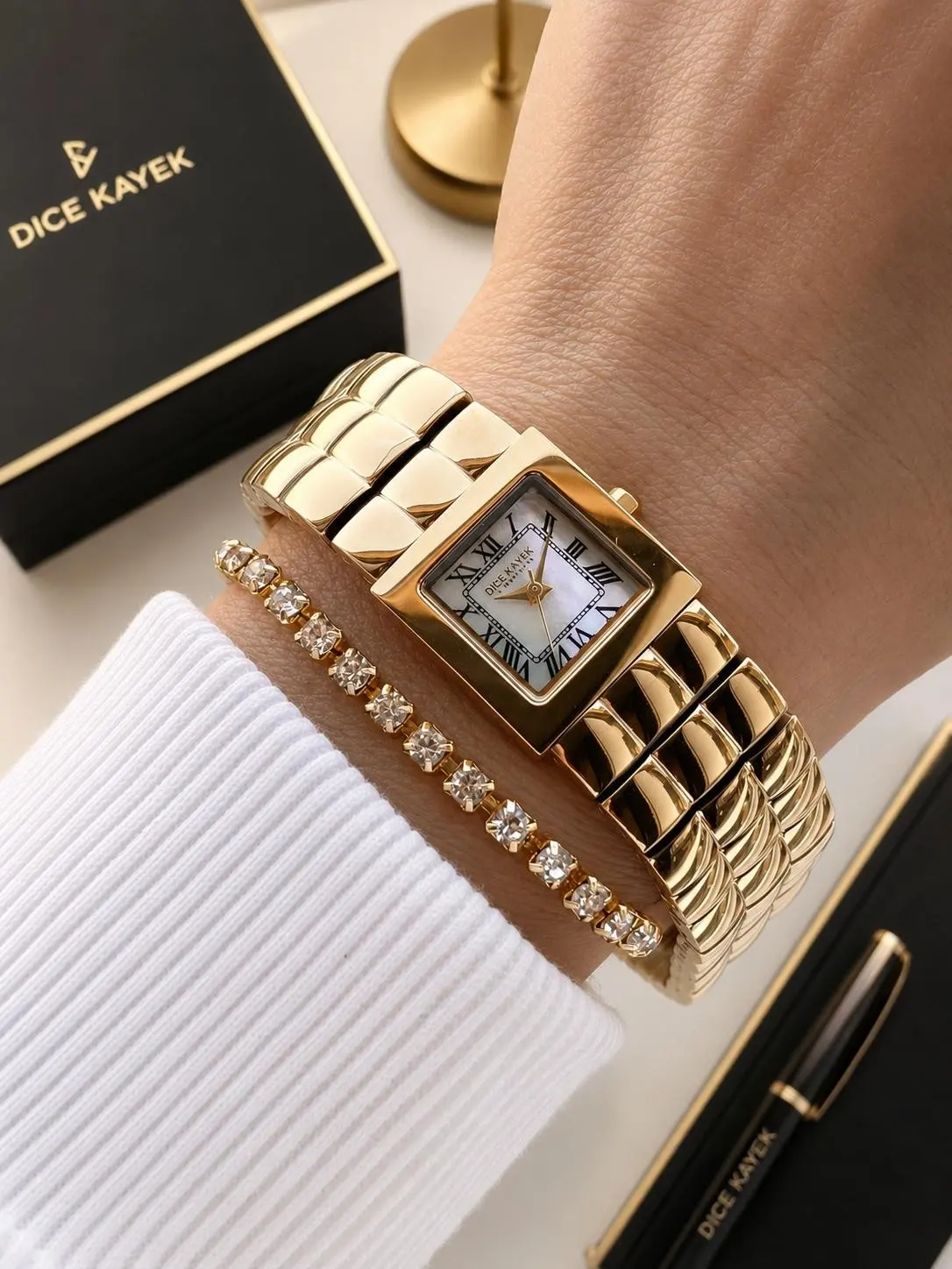 Dice Kayek Premium Vintage Kadın Kol Saati Gold Çelik Kordon 5 ATM Su Geçirmez Bileklik Hediyeli D20