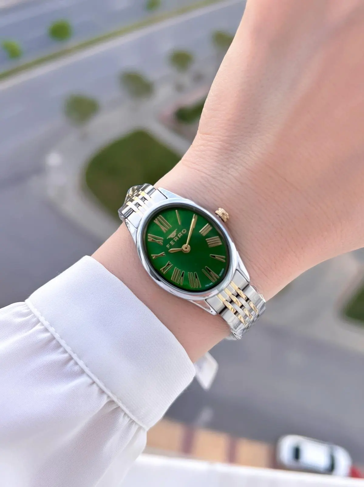 Ferro Çelik Kordon Oval Kasa İTALIAN DESIGN 2 Yıl Garantili Kadın Kol Saati+Bileklik EFL40145-M6