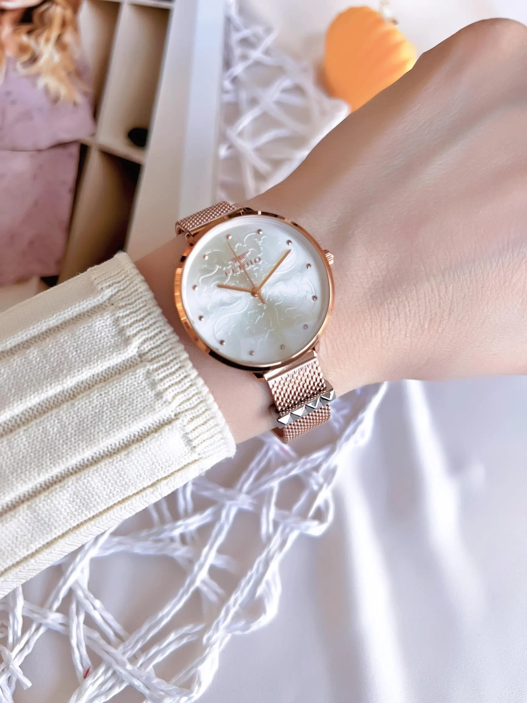 Ferro Hasır Kordonlu Rose Gold Kararmaz Renk Atmaz 3 Atm  Özel Tasarım Kadın Kol Saati BF21087CWT-C