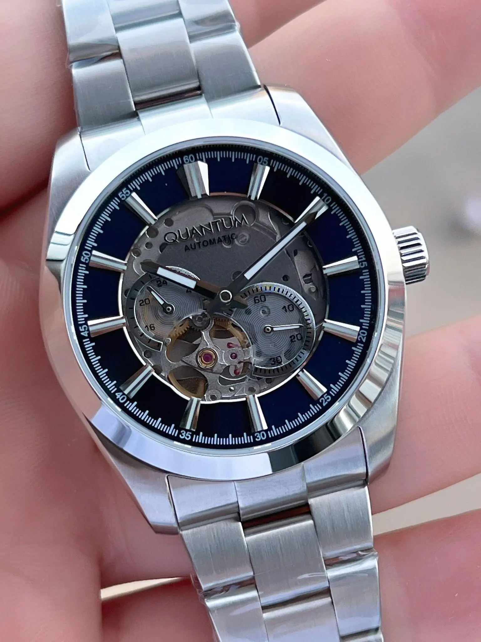Quantum Otomatik Mekanizma Sapphire Cizilmez Cam Çelik Kordon 10 Atm Erkek Kol Saat EMG.1132.390