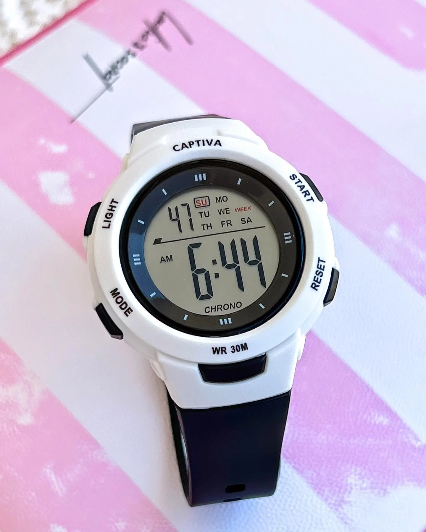 Captiva Diğital 30 mt Suya Dayanıklı Alarm-Kronometre-Takvim-aydınlatmalı Spor Çoçuk Kol Saati