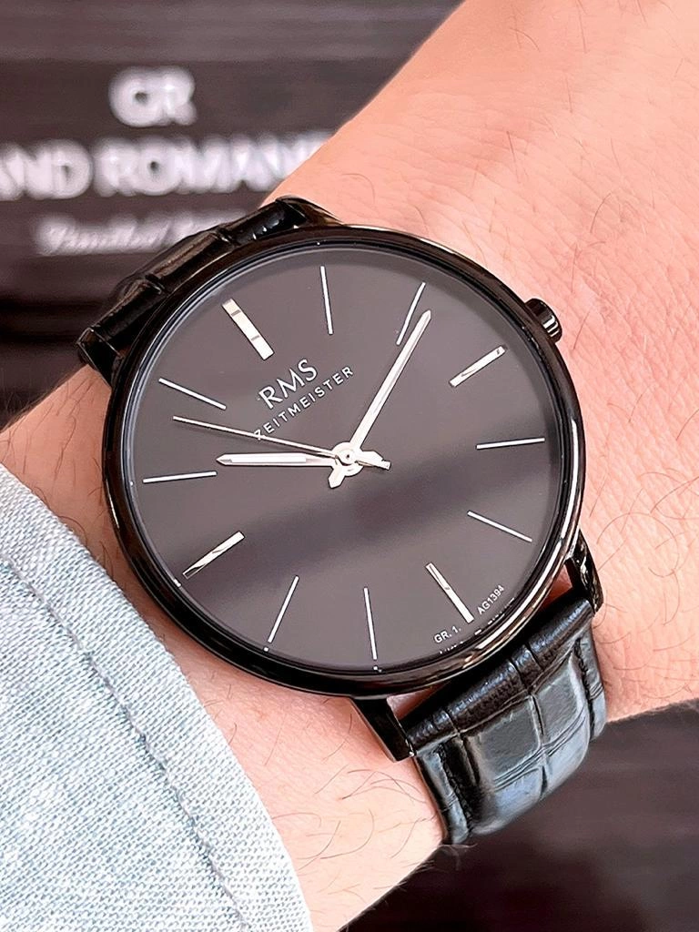 BLKT.2.318 RMS Romanson Grandmaster Özel Seri Kararmaz Renk Atmaz 5 Atm 46 mm Erkek Kol Saati